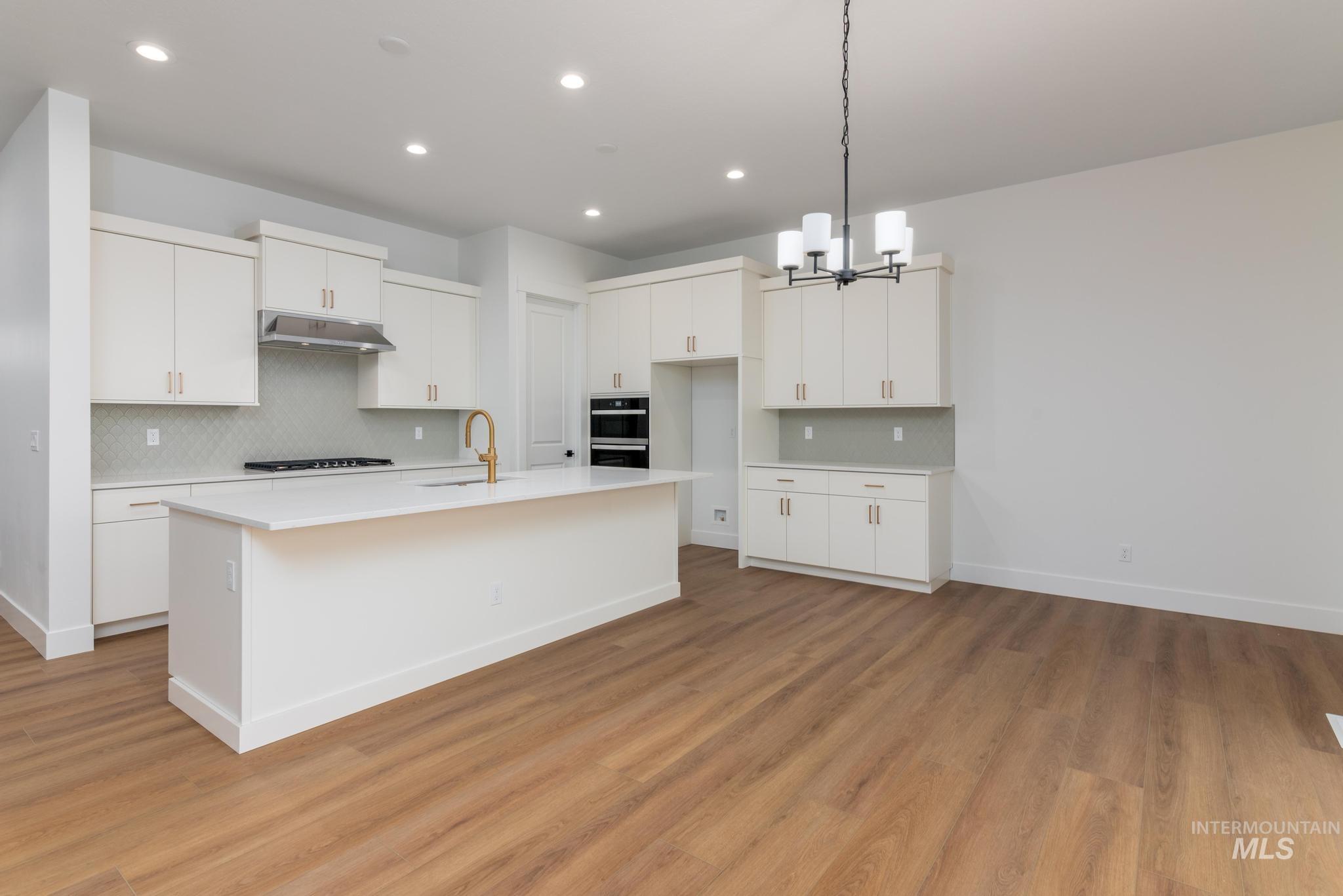 5174 W River Oaks Dr, Meridian, Idaho 83646, 4 Bedrooms, 3 Bathrooms, Residential For Sale, Price $699,000,MLS 98974051