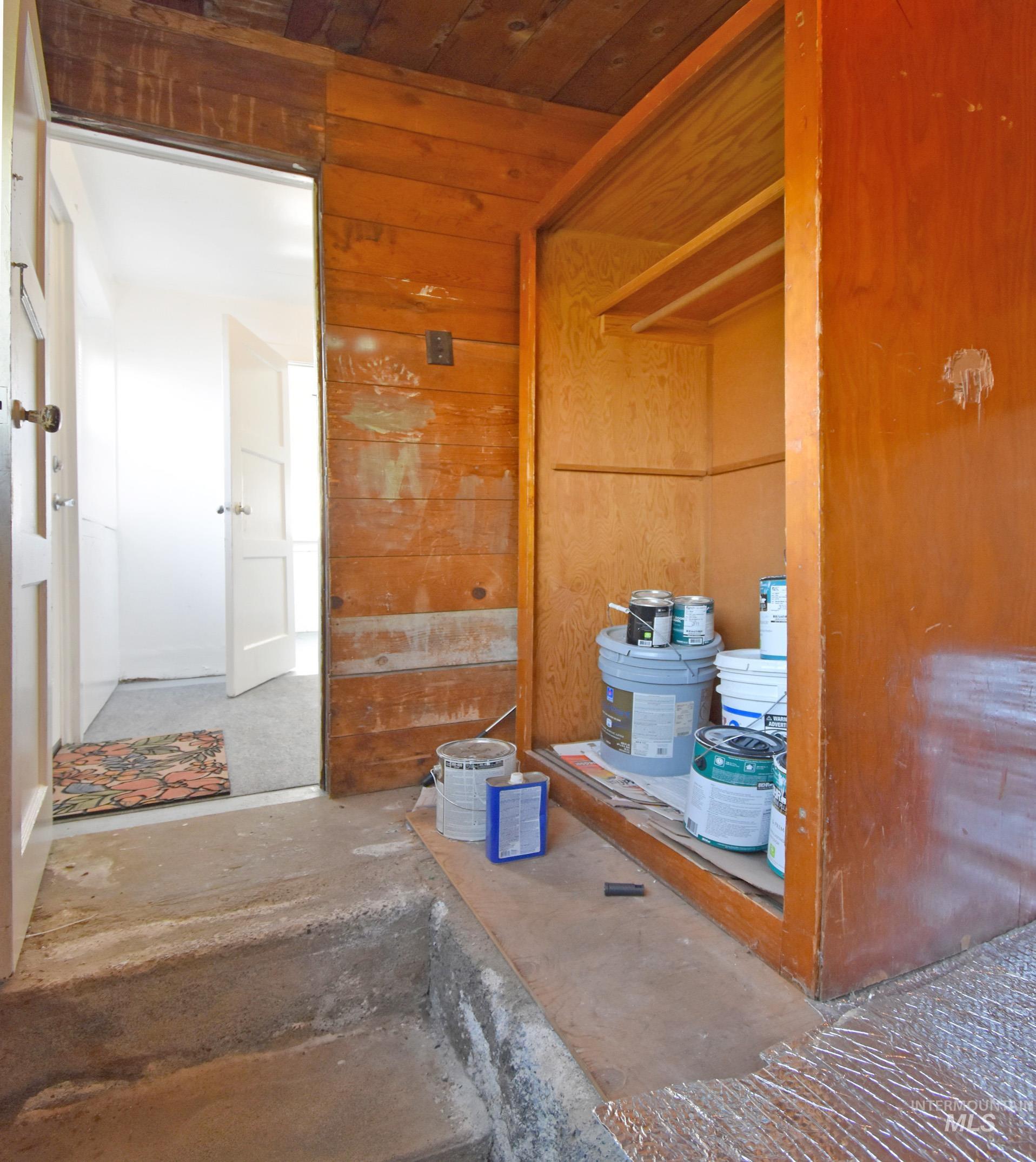 933 9th Street, Clarkston, Washington 99403, 2 Bedrooms, 1 Bathroom, Residential For Sale, Price $235,000,MLS 98974053