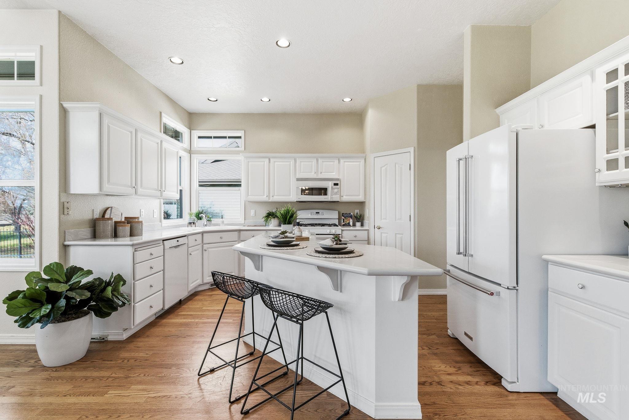 6273 N Fair Oaks Pl, Garden City, Idaho 83703, 4 Bedrooms, 3 Bathrooms, Residential For Sale, Price $899,990,MLS 98974054