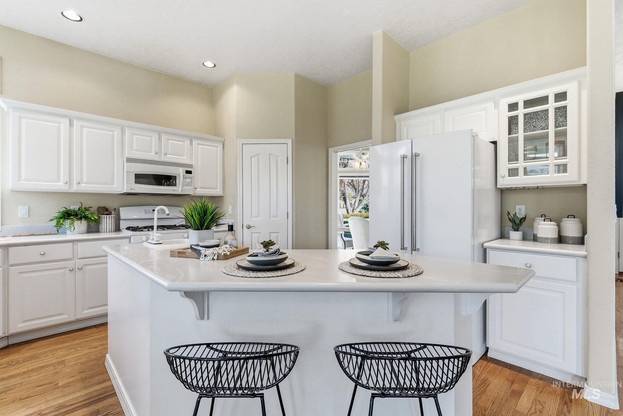 6273 N Fair Oaks Pl, Garden City, Idaho 83703, 4 Bedrooms, 3 Bathrooms, Residential For Sale, Price $899,990,MLS 98974054