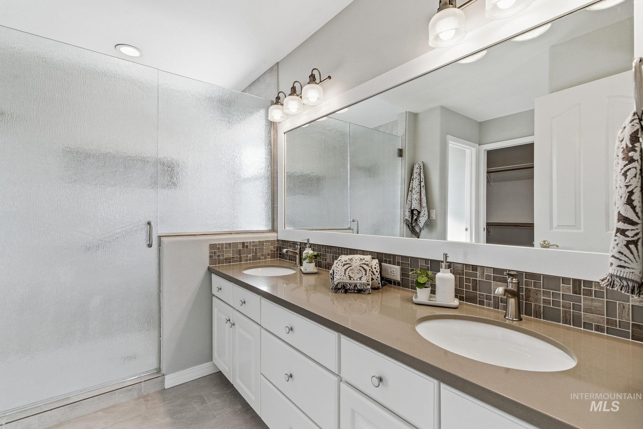 6273 N Fair Oaks Pl, Garden City, Idaho 83703, 4 Bedrooms, 3 Bathrooms, Residential For Sale, Price $899,990,MLS 98974054