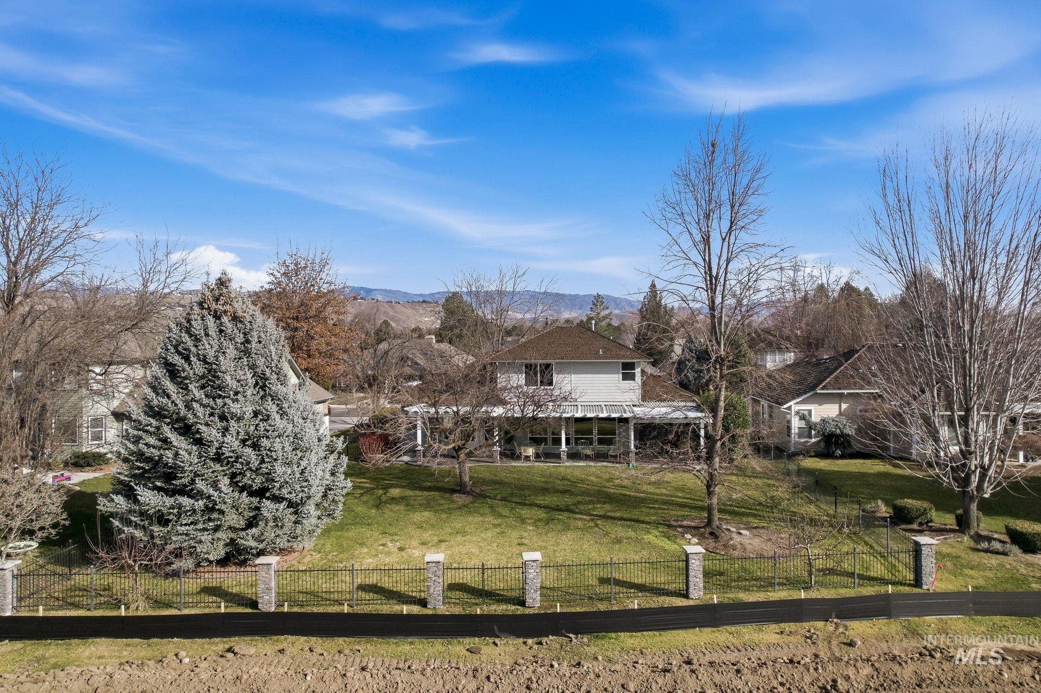 6273 N Fair Oaks Pl, Garden City, Idaho 83703, 4 Bedrooms, 3 Bathrooms, Residential For Sale, Price $899,990,MLS 98974054