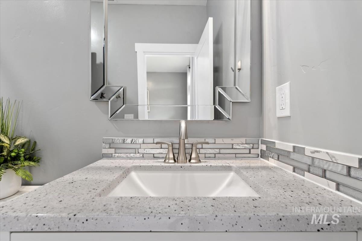 2420 SW Buckey Dr, Mountain Home, Idaho 83647, 3 Bedrooms, 2 Bathrooms, Residential For Sale, Price $509,900,MLS 98974057