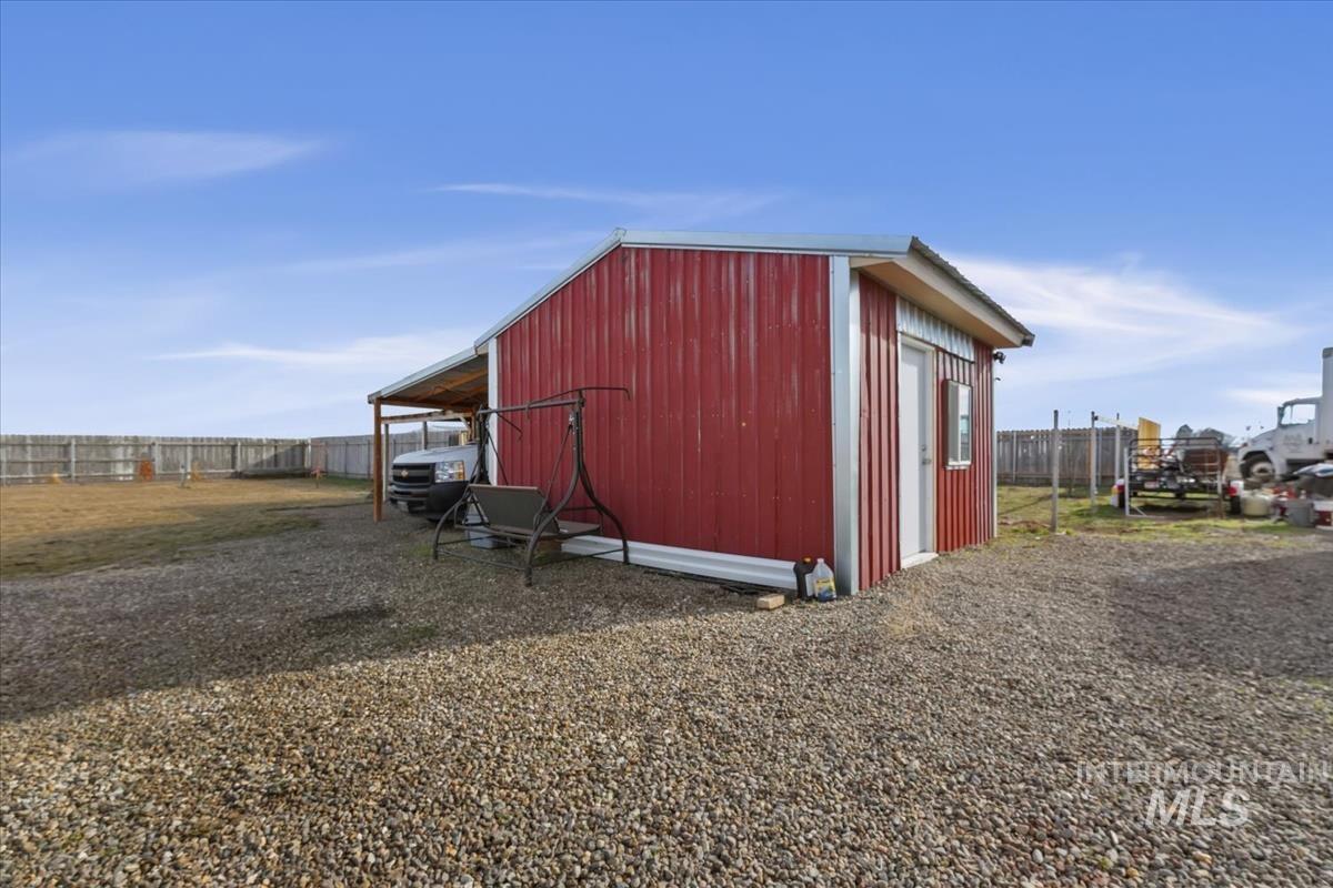 2420 SW Buckey Dr, Mountain Home, Idaho 83647, 3 Bedrooms, 2 Bathrooms, Residential For Sale, Price $509,900,MLS 98974057