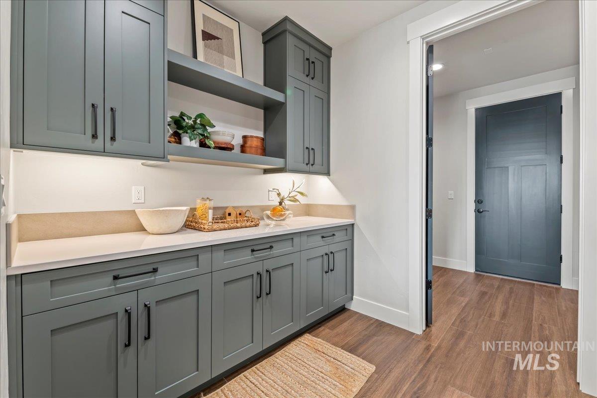 6880 E Chicken Hawk Loop, Nampa, Idaho 83686, 4 Bedrooms, 4 Bathrooms, Residential For Sale, Price $1,074,900,MLS 98974060