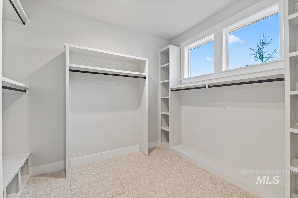 6880 E Chicken Hawk Loop, Nampa, Idaho 83686, 4 Bedrooms, 4 Bathrooms, Residential For Sale, Price $1,074,900,MLS 98974060