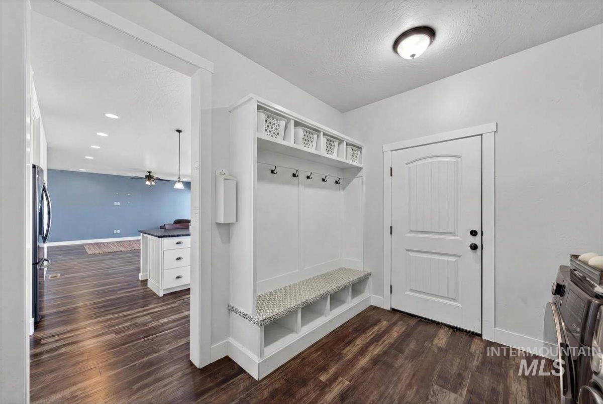 16949 Butterfly Ridge Rd, Caldwell, Idaho 83607, 4 Bedrooms, 3.5 Bathrooms, Residential For Sale, Price $875,000,MLS 98974062