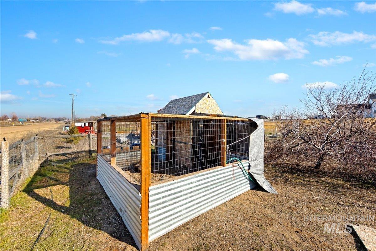 16949 Butterfly Ridge Rd, Caldwell, Idaho 83607, 4 Bedrooms, 3.5 Bathrooms, Residential For Sale, Price $875,000,MLS 98974062