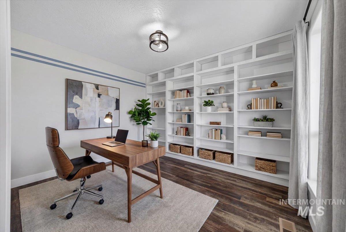 16949 Butterfly Ridge Rd, Caldwell, Idaho 83607, 4 Bedrooms, 3.5 Bathrooms, Residential For Sale, Price $875,000,MLS 98974062