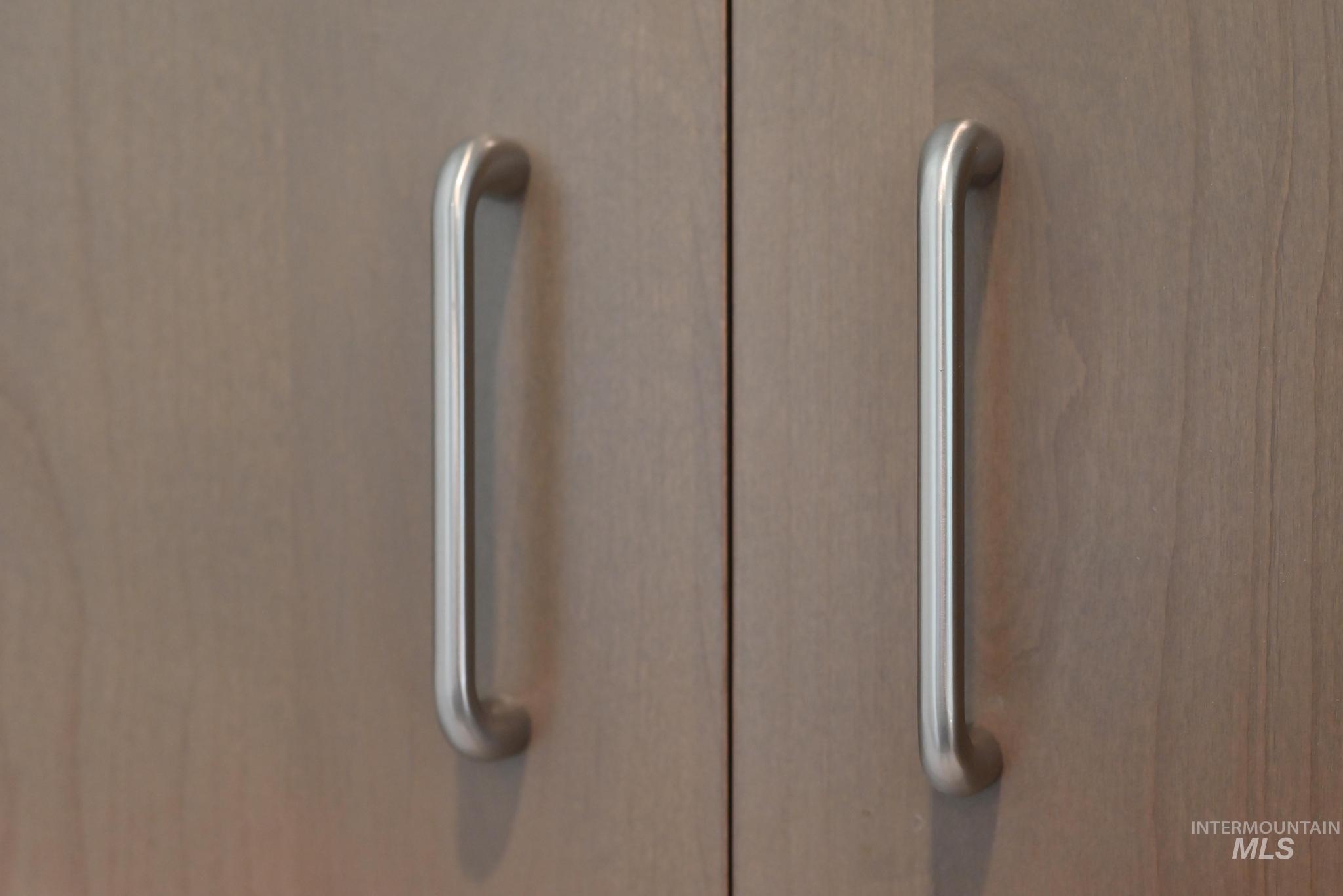 1689 W Paloma Ridge St, Meridian, Idaho 83642, 3 Bedrooms, 2 Bathrooms, Residential For Sale, Price $499,000,MLS 98974064