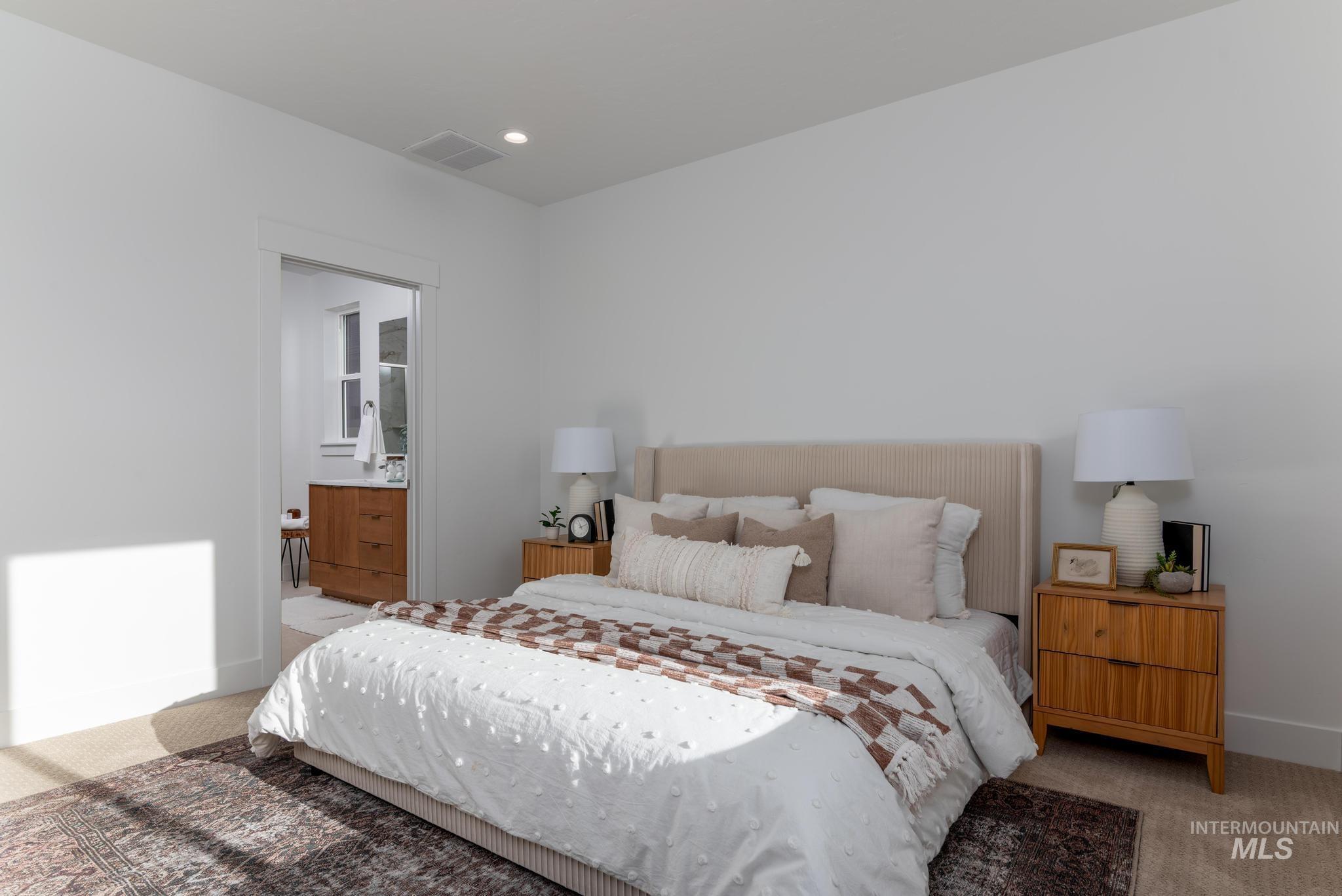 1689 W Paloma Ridge St, Meridian, Idaho 83642, 3 Bedrooms, 2 Bathrooms, Residential For Sale, Price $499,000,MLS 98974064