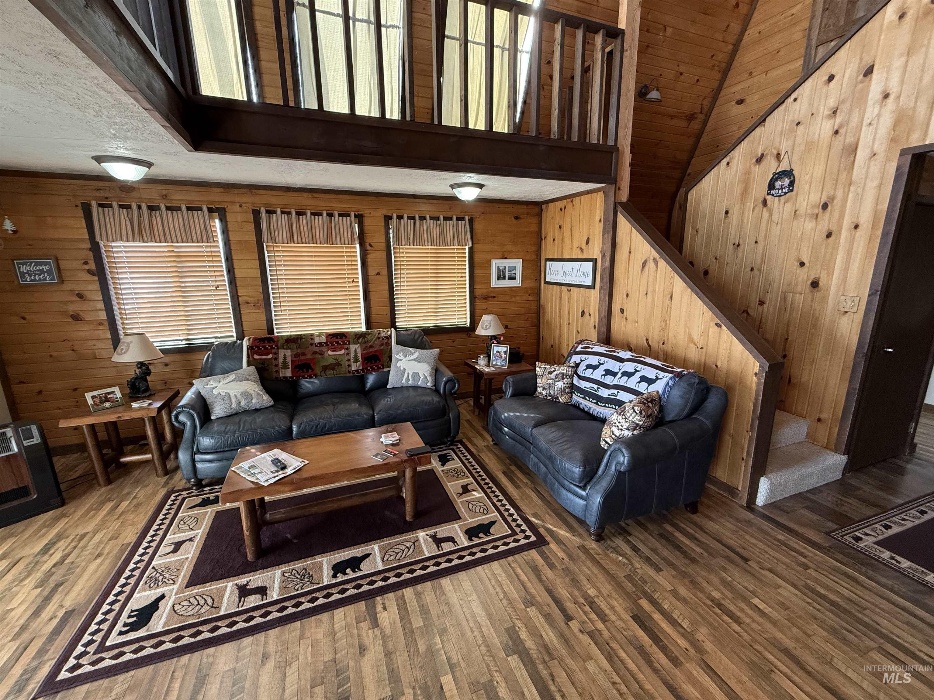 7454 S Old Bruneau, Marsing, Idaho 83639, 2 Bedrooms, 2 Bathrooms, Residential For Sale, Price $450,000,MLS 98974068