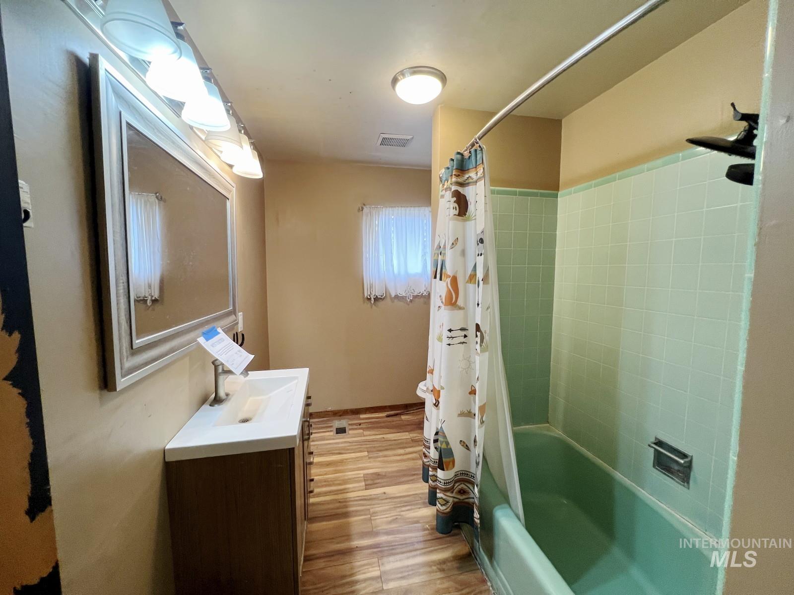 603 Maple Street, Nezperce, Idaho 83543, 3 Bedrooms, 1 Bathroom, Residential For Sale, Price $220,000,MLS 98974069