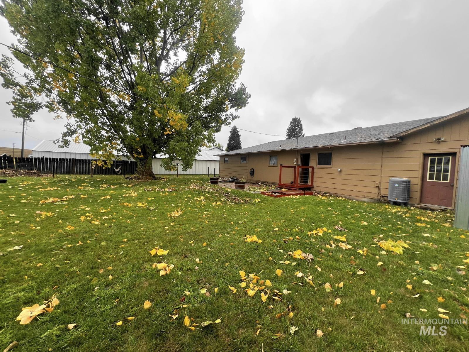603 Maple Street, Nezperce, Idaho 83543, 3 Bedrooms, 1 Bathroom, Residential For Sale, Price $220,000,MLS 98974069