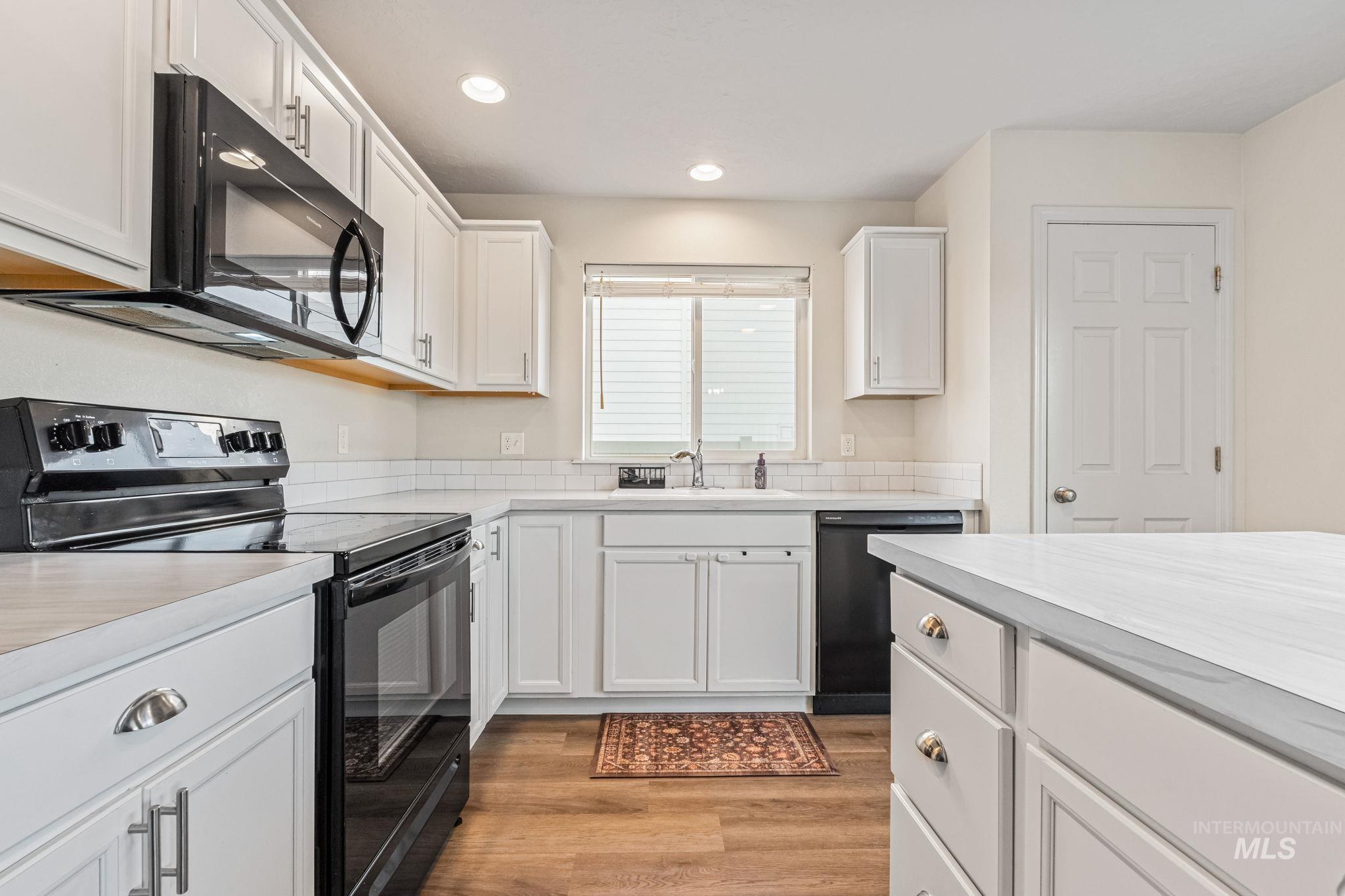 12681 Lignite Drive, Nampa, Idaho 83651, 4 Bedrooms, 2.5 Bathrooms, Residential For Sale, Price $410,000,MLS 98974071