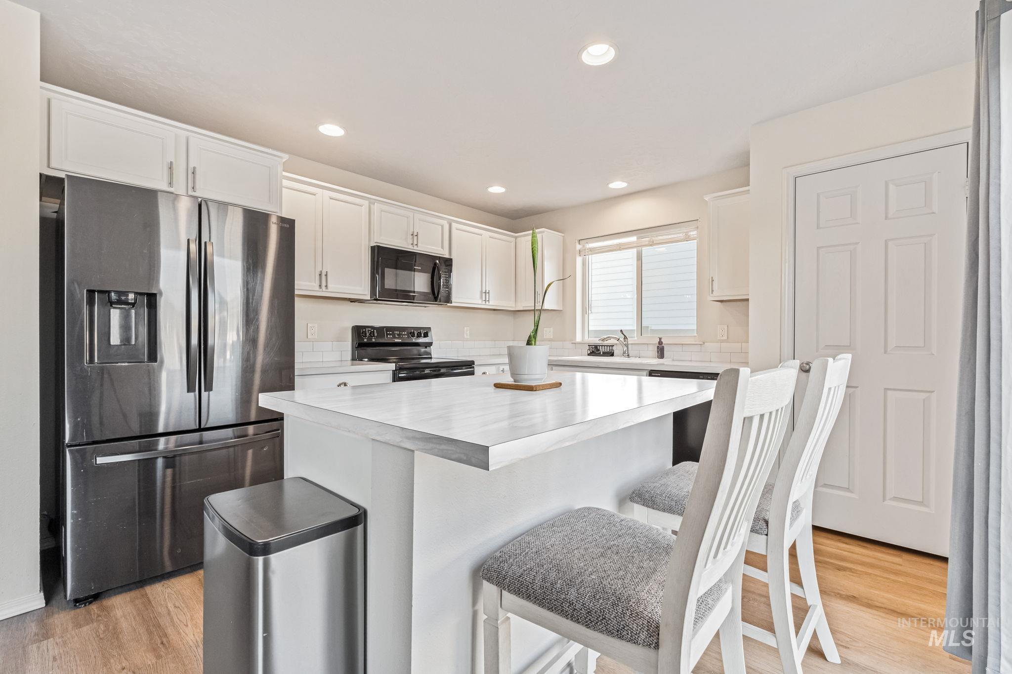 12681 Lignite Drive, Nampa, Idaho 83651, 4 Bedrooms, 2.5 Bathrooms, Residential For Sale, Price $410,000,MLS 98974071