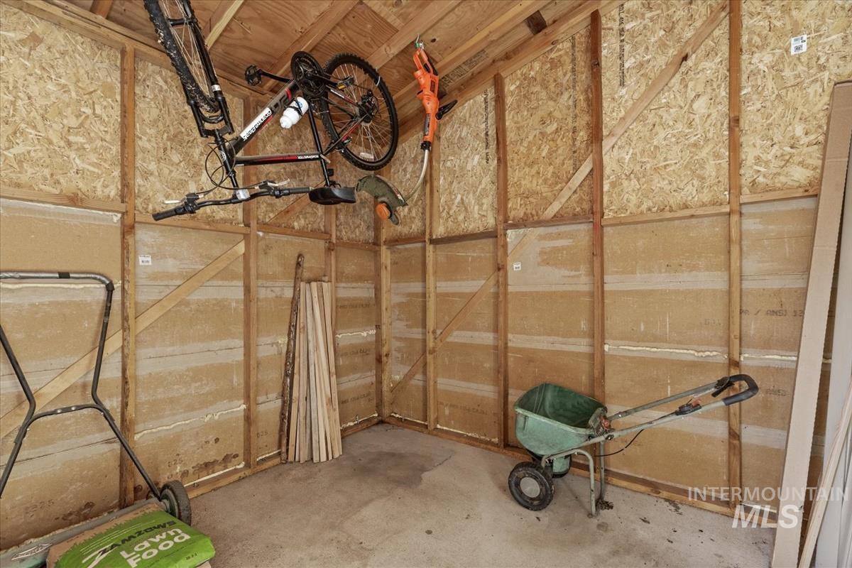 351 E 3rd St, Kuna, Idaho 83634, 4 Bedrooms, 2 Bathrooms, Residential For Sale, Price $359,999,MLS 98974072