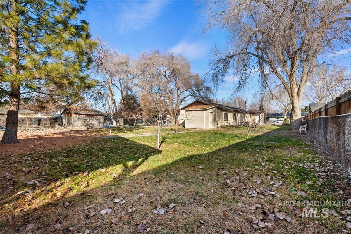 351 E 3rd St, Kuna, Idaho 83634, 4 Bedrooms, 2 Bathrooms, Residential For Sale, Price $359,999,MLS 98974072