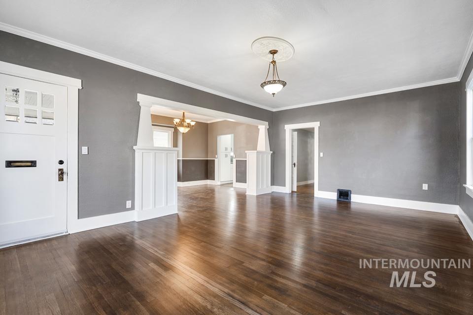 253 W Court Street, Weiser, Idaho 83672, 3 Bedrooms, 1.5 Bathrooms, Residential For Sale, Price $339,900,MLS 98974073