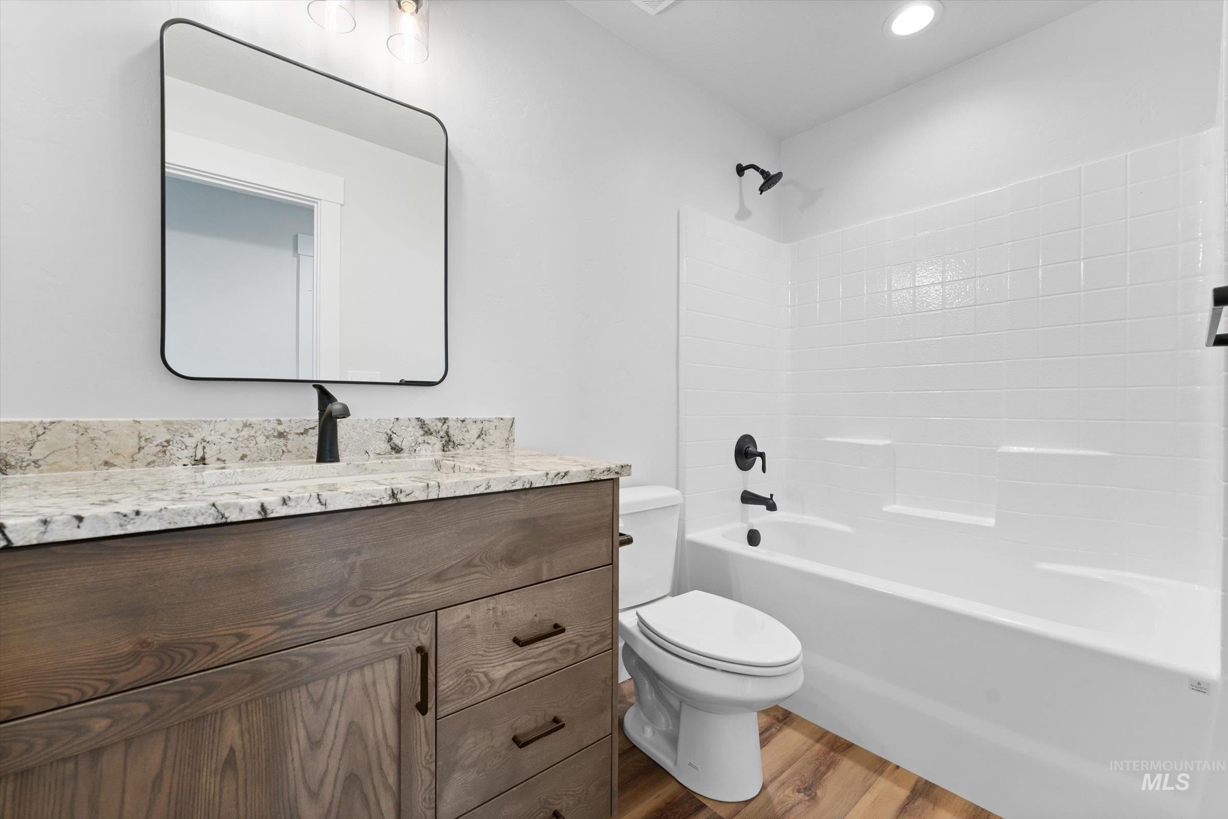 1142 Velvet Loop, Wilder, Idaho 83676, 3 Bedrooms, 2 Bathrooms, Residential For Sale, Price $364,900,MLS 98974074