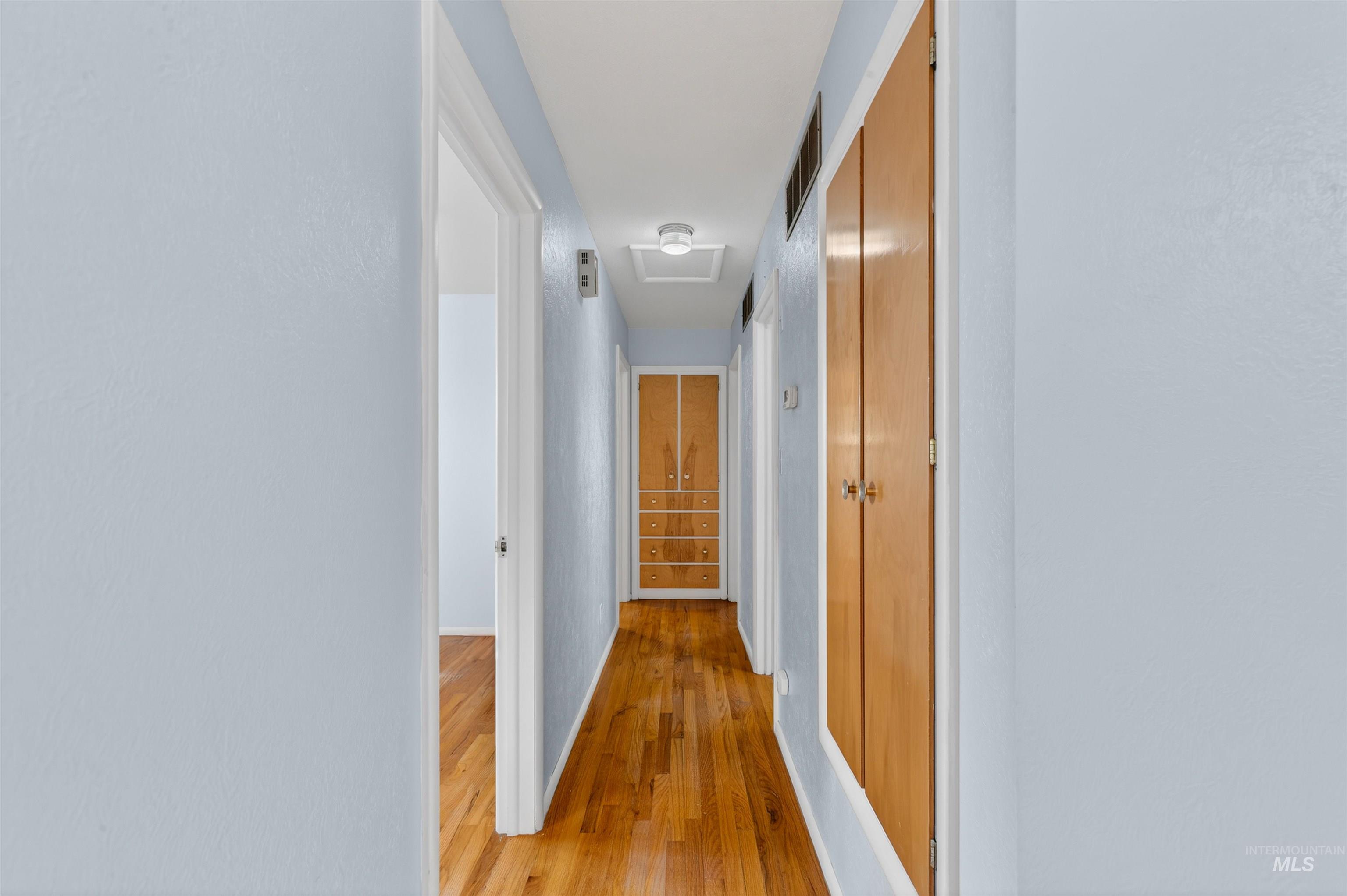 609 Grelle Ave, Lewiston, Idaho 83501, 4 Bedrooms, 2 Bathrooms, Residential For Sale, Price $415,000,MLS 98974077