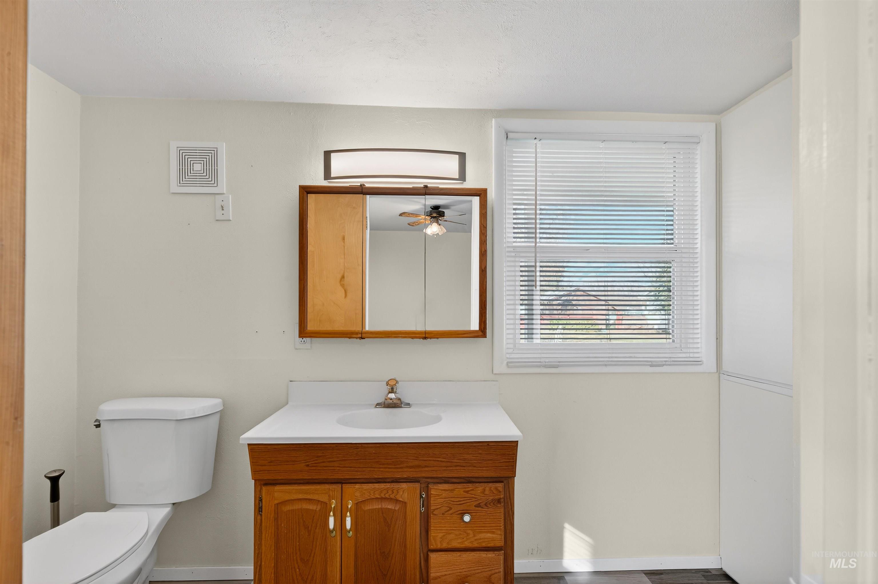 609 Grelle Ave, Lewiston, Idaho 83501, 4 Bedrooms, 2 Bathrooms, Residential For Sale, Price $415,000,MLS 98974077