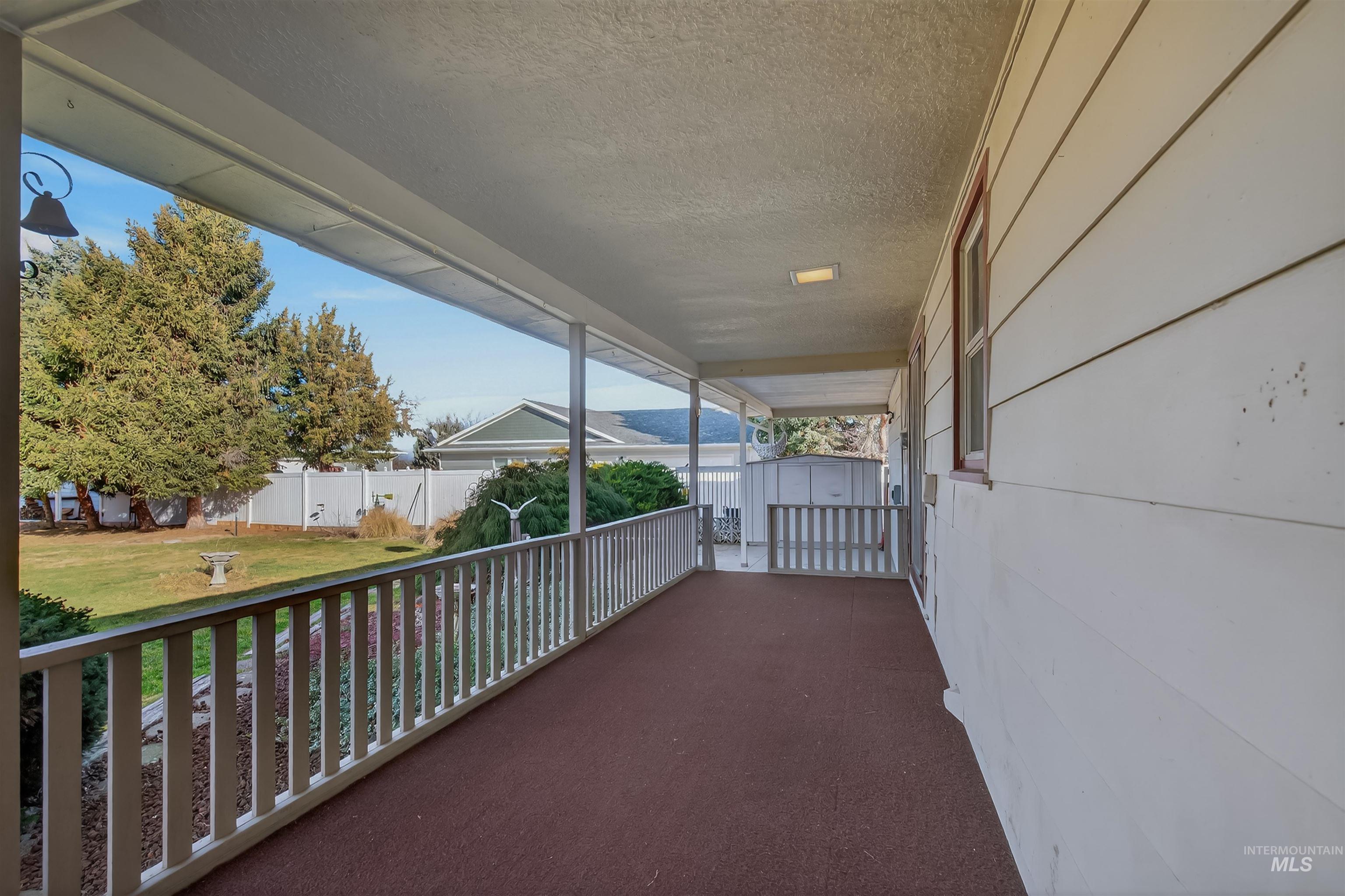 609 Grelle Ave, Lewiston, Idaho 83501, 4 Bedrooms, 2 Bathrooms, Residential For Sale, Price $415,000,MLS 98974077