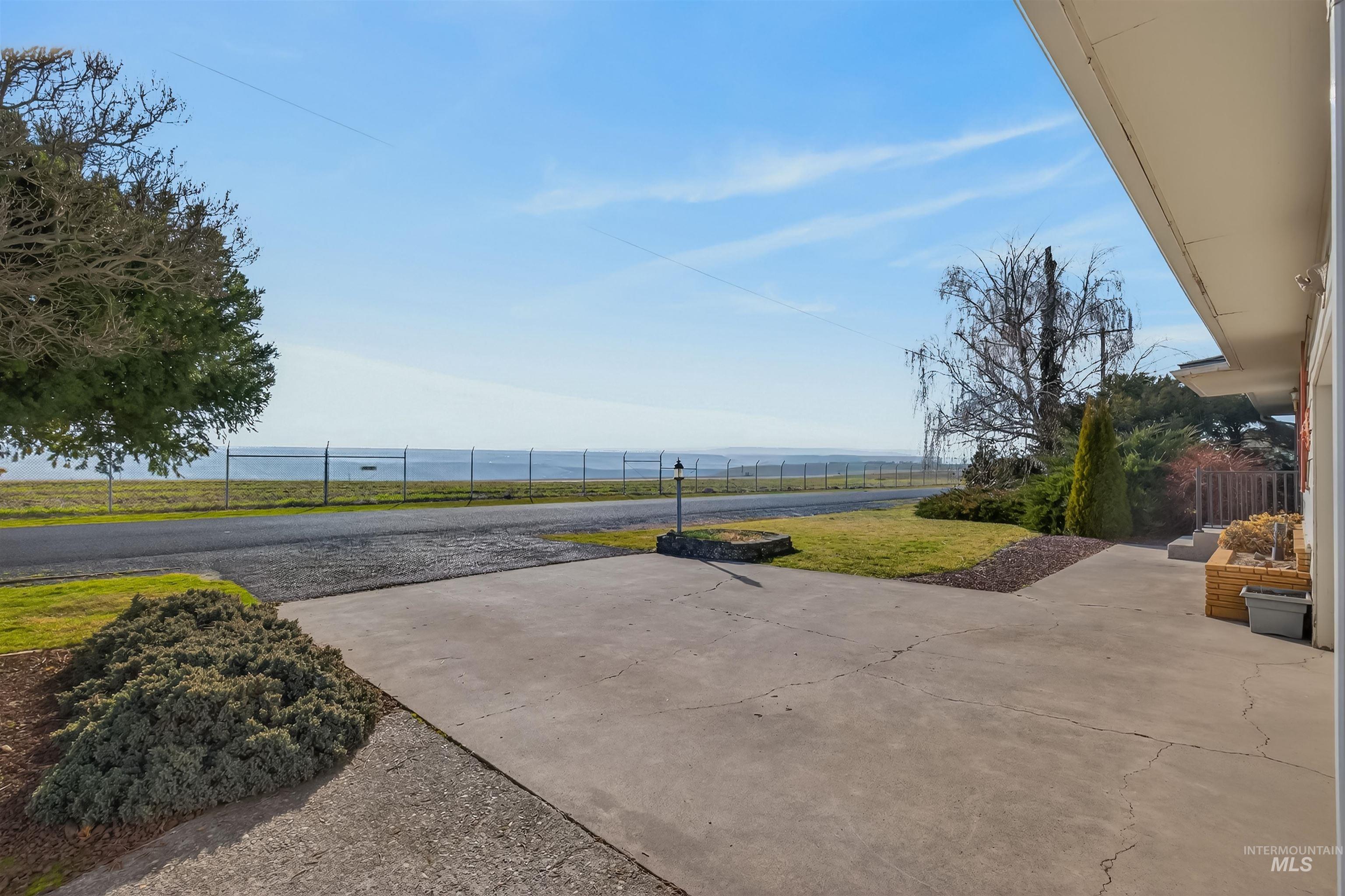 609 Grelle Ave, Lewiston, Idaho 83501, 4 Bedrooms, 2 Bathrooms, Residential For Sale, Price $415,000,MLS 98974077