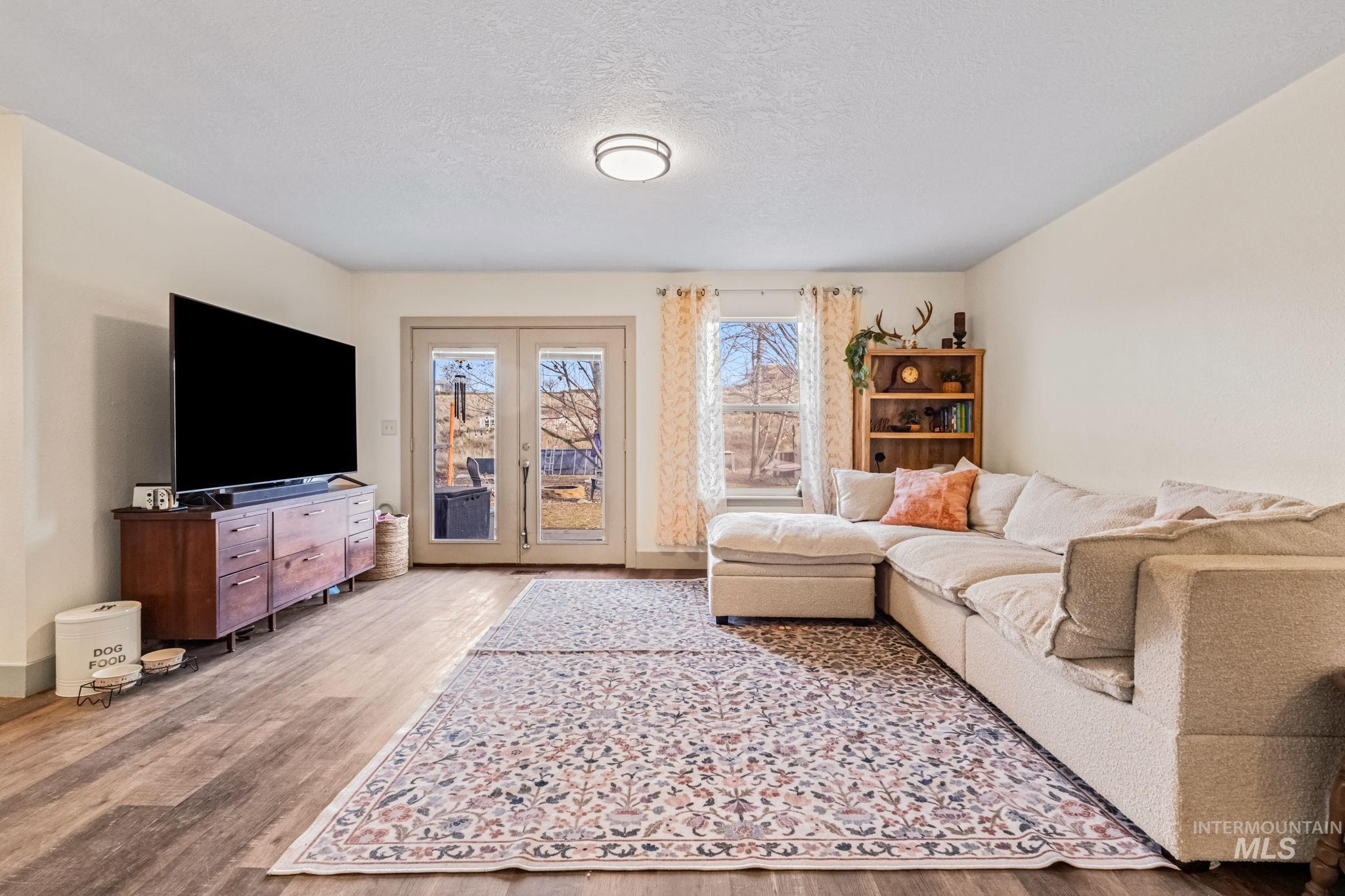 3914 Wild Wood Ln, New Plymouth, Idaho 83655, 3 Bedrooms, 2 Bathrooms, Residential For Sale, Price $469,000,MLS 98974078