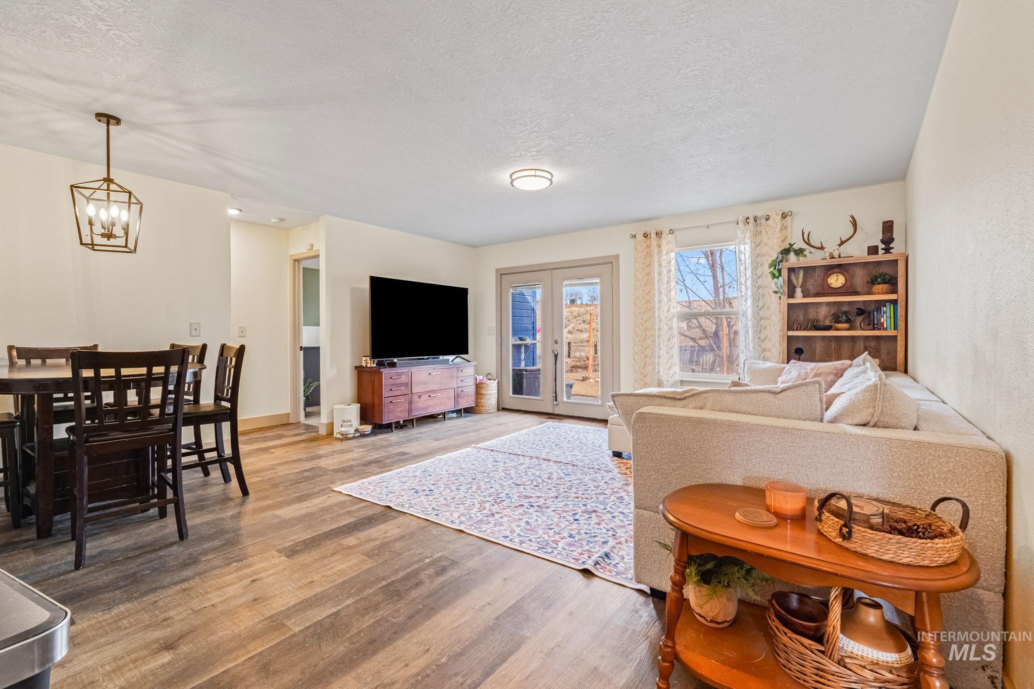 3914 Wild Wood Ln, New Plymouth, Idaho 83655, 3 Bedrooms, 2 Bathrooms, Residential For Sale, Price $469,000,MLS 98974078