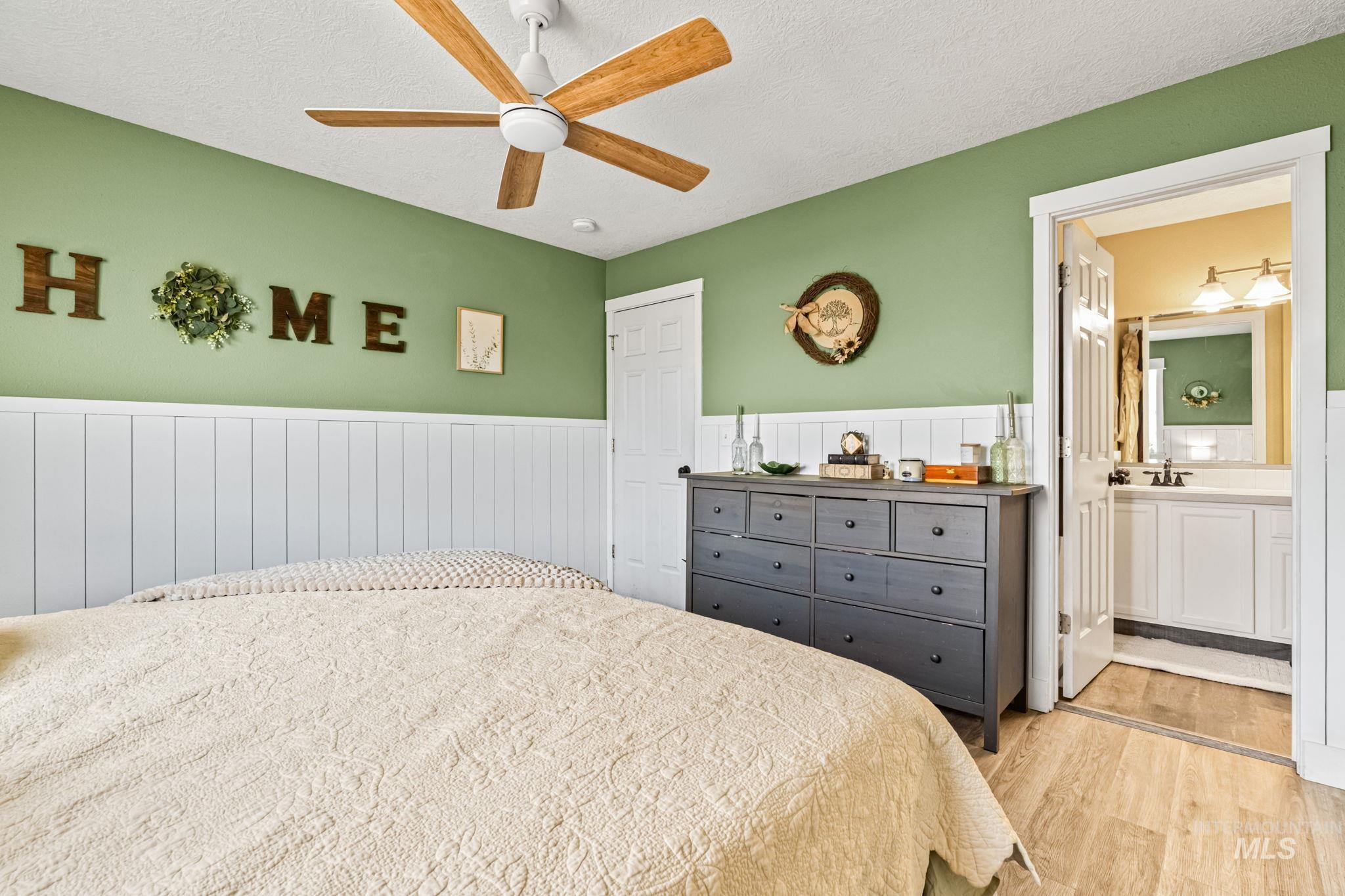 3914 Wild Wood Ln, New Plymouth, Idaho 83655, 3 Bedrooms, 2 Bathrooms, Residential For Sale, Price $469,000,MLS 98974078