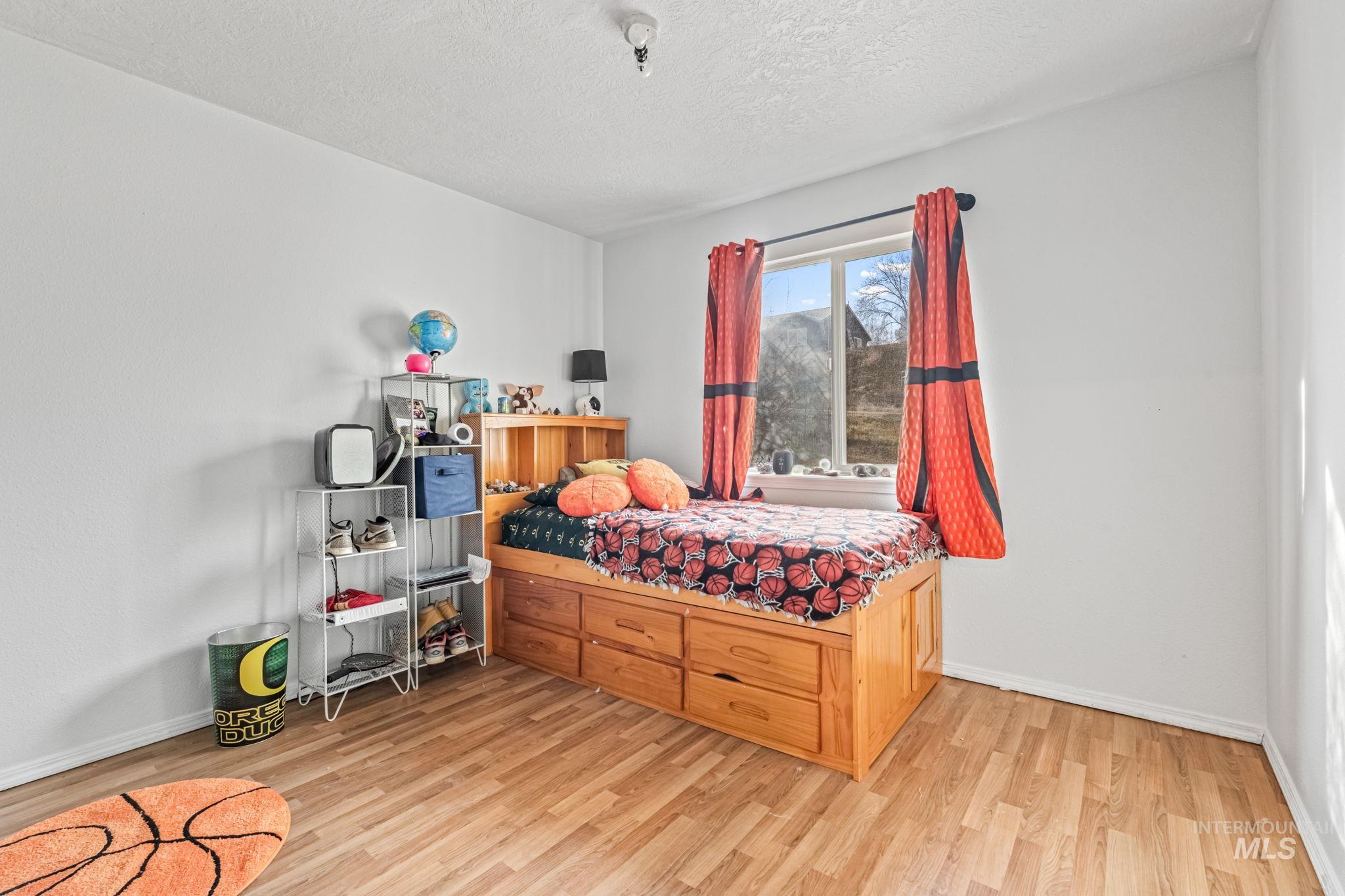 3914 Wild Wood Ln, New Plymouth, Idaho 83655, 3 Bedrooms, 2 Bathrooms, Residential For Sale, Price $469,000,MLS 98974078