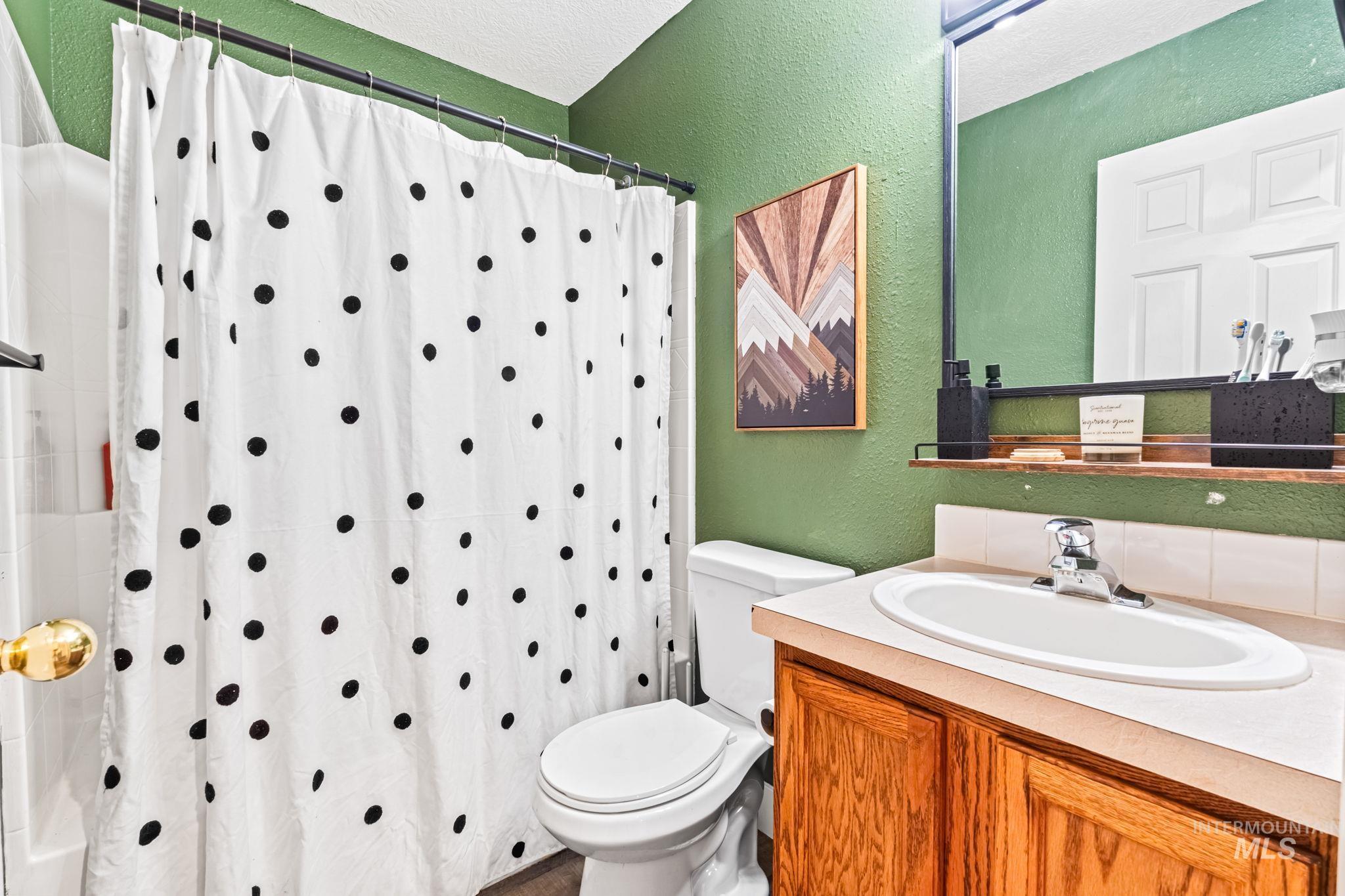 3914 Wild Wood Ln, New Plymouth, Idaho 83655, 3 Bedrooms, 2 Bathrooms, Residential For Sale, Price $469,000,MLS 98974078