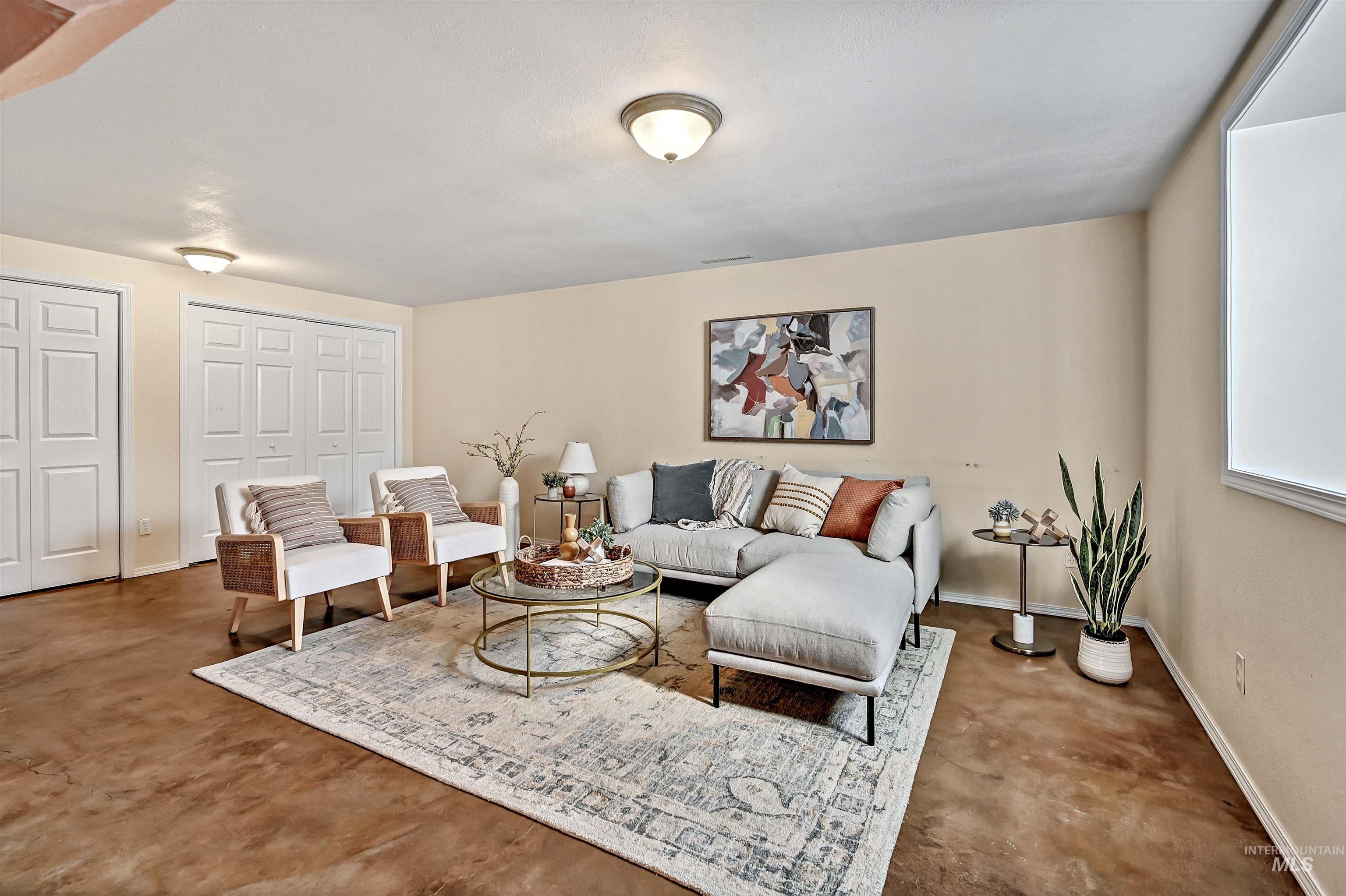 1902 W Washington St, Boise, Idaho 83702, 4 Bedrooms, 3 Bathrooms, Residential For Sale, Price $799,888,MLS 98974080