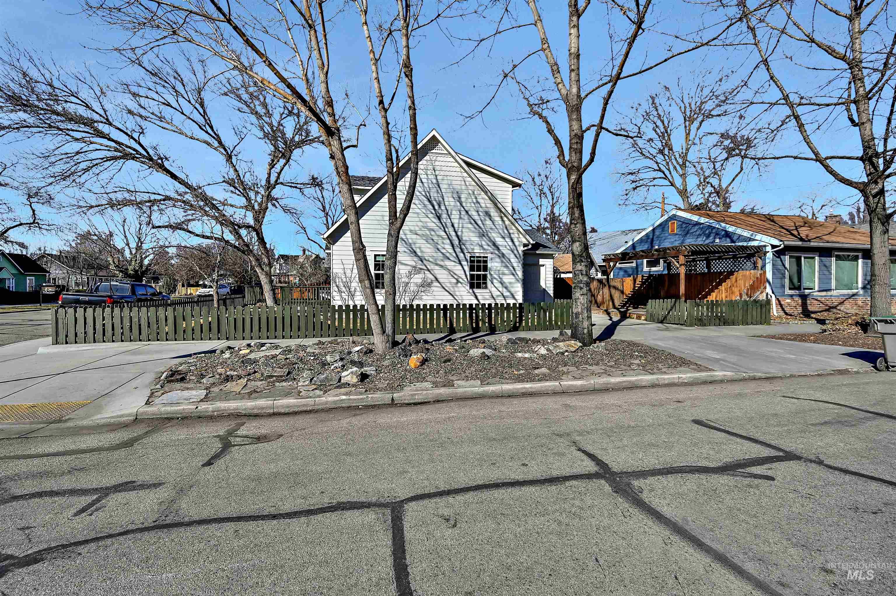 1902 W Washington St, Boise, Idaho 83702, 4 Bedrooms, 3 Bathrooms, Residential For Sale, Price $799,888,MLS 98974080