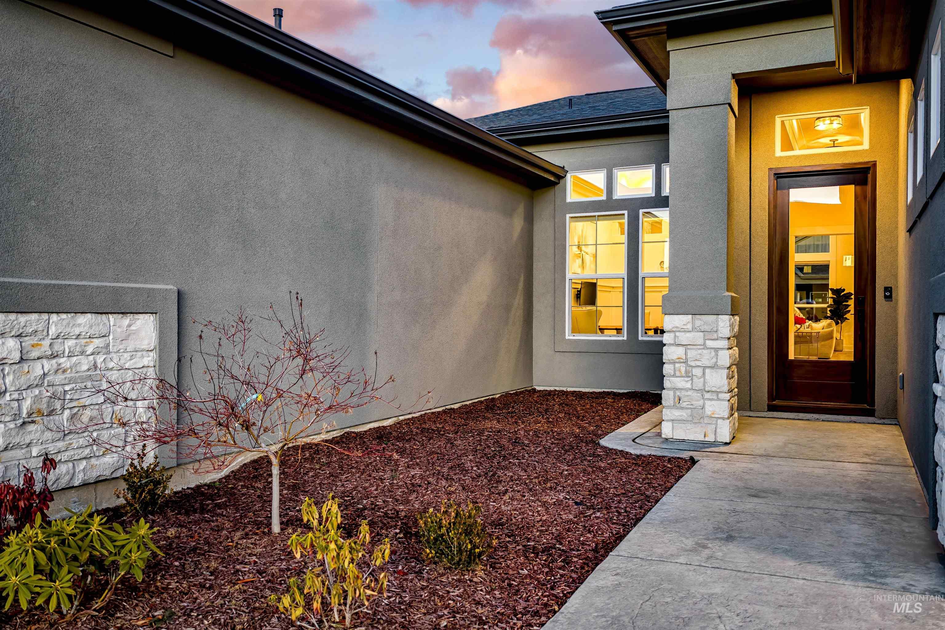 822 N Danville Ave, Eagle, Idaho 83616, 3 Bedrooms, 2.5 Bathrooms, Residential For Sale, Price $1,175,000, 98974085