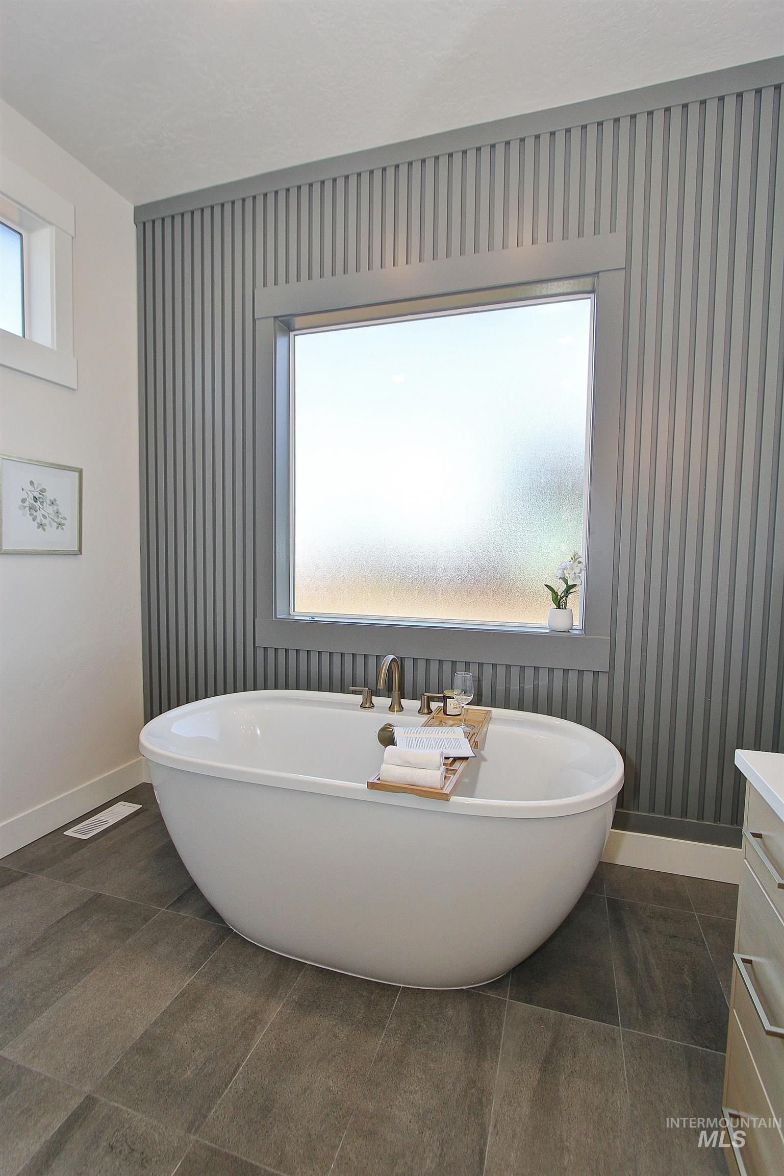 822 N Danville Ave, Eagle, Idaho 83616, 3 Bedrooms, 2.5 Bathrooms, Residential For Sale, Price $1,175,000, 98974085