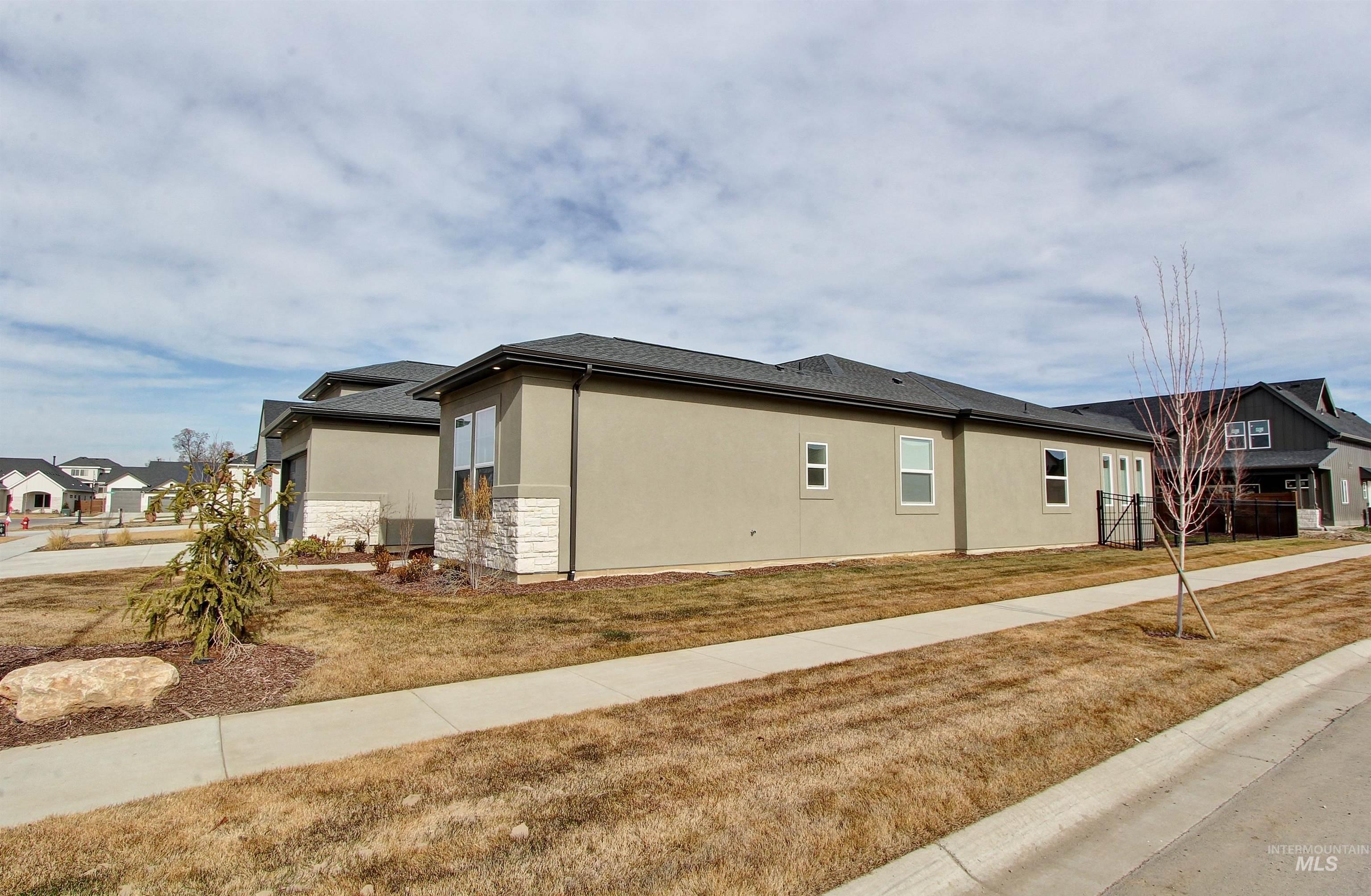 822 N Danville Ave, Eagle, Idaho 83616, 3 Bedrooms, 2.5 Bathrooms, Residential For Sale, Price $1,175,000, 98974085