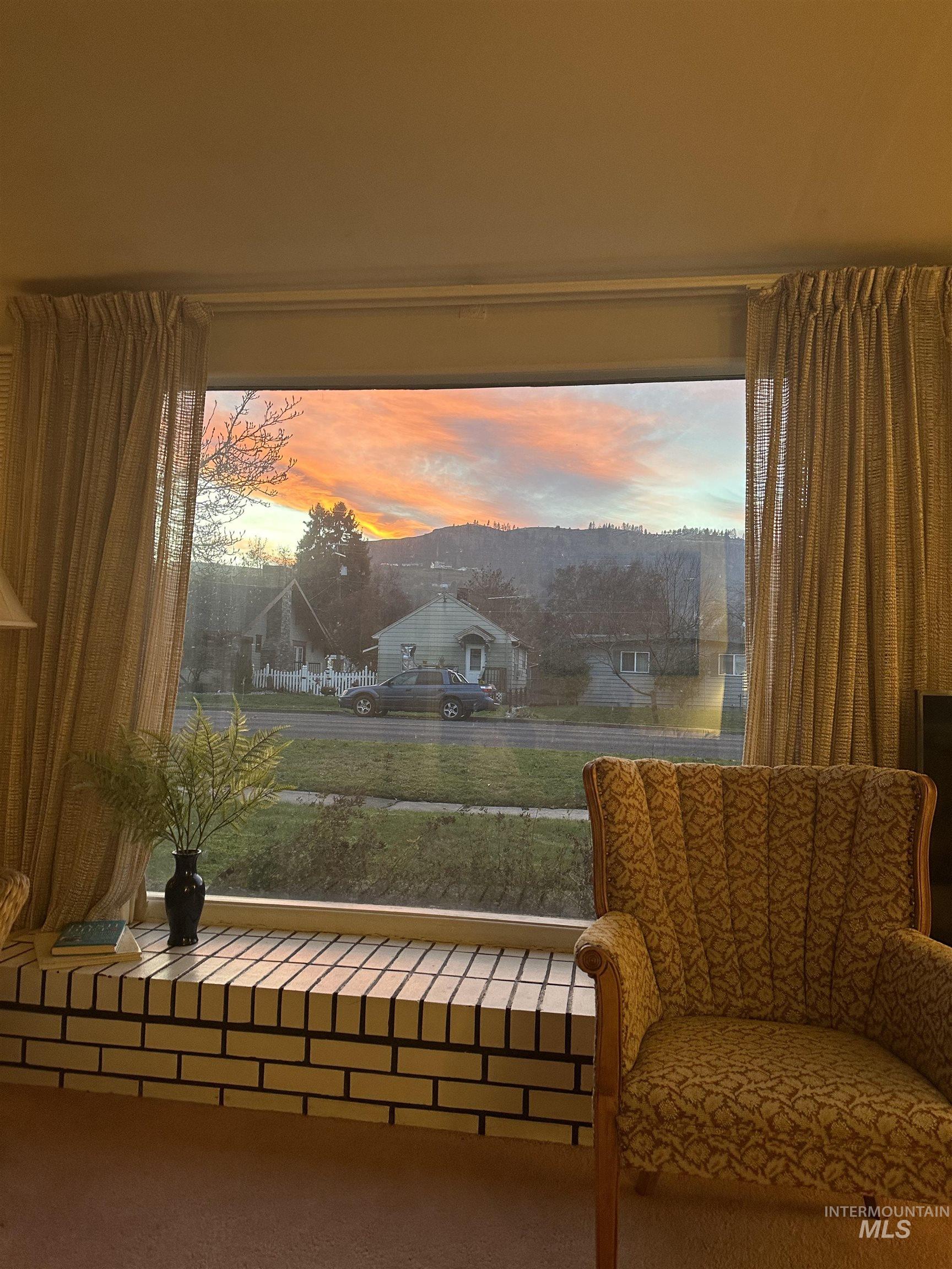 701 Main St, Kamiah, Idaho 83536, 2 Bedrooms, 1 Bathroom, Residential For Sale, Price $239,500,MLS 98974091