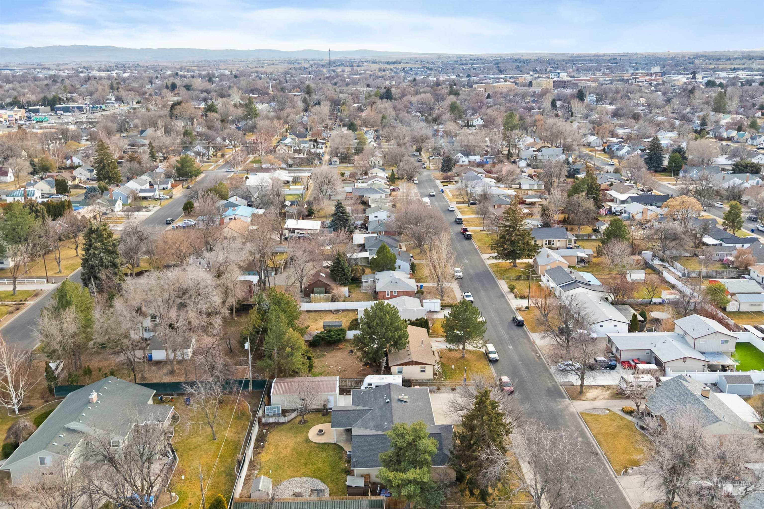 430 Pierce St., Twin Falls, Idaho 83301, 3 Bedrooms, 2.5 Bathrooms, Residential For Sale, Price $470,000,MLS 98974092