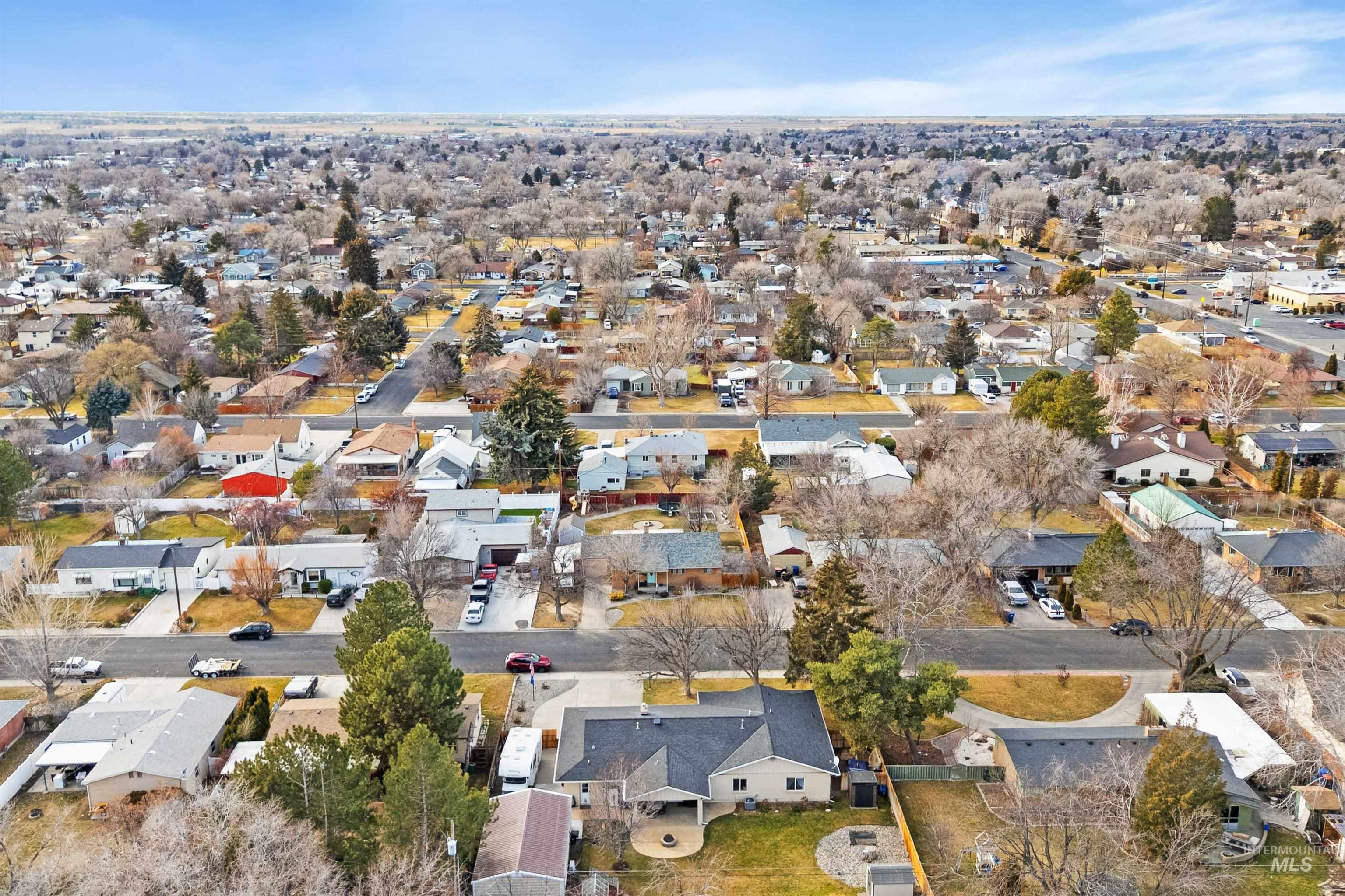 430 Pierce St., Twin Falls, Idaho 83301, 3 Bedrooms, 2.5 Bathrooms, Residential For Sale, Price $470,000,MLS 98974092