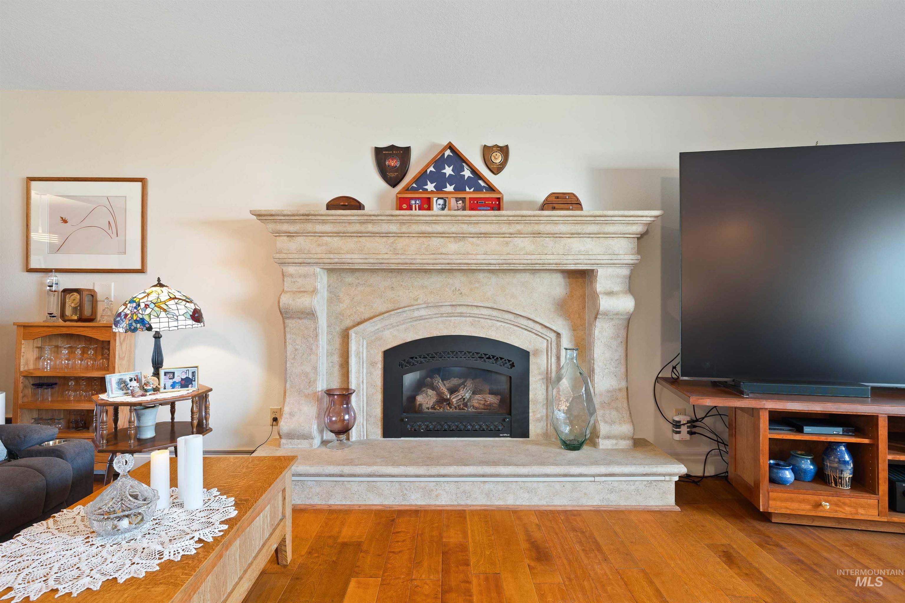 430 Pierce St., Twin Falls, Idaho 83301, 3 Bedrooms, 2.5 Bathrooms, Residential For Sale, Price $470,000,MLS 98974092