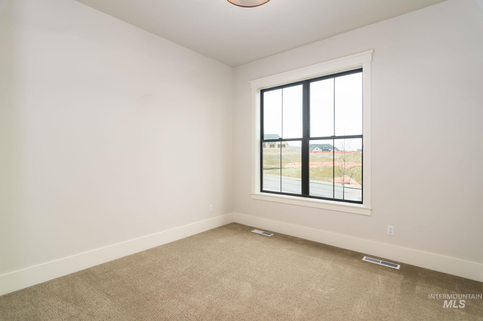 6828 S Krakauer Place, Meridian, Idaho 83642, 4 Bedrooms, 3.5 Bathrooms, Residential For Sale, Price $1,199,777,MLS 98974095