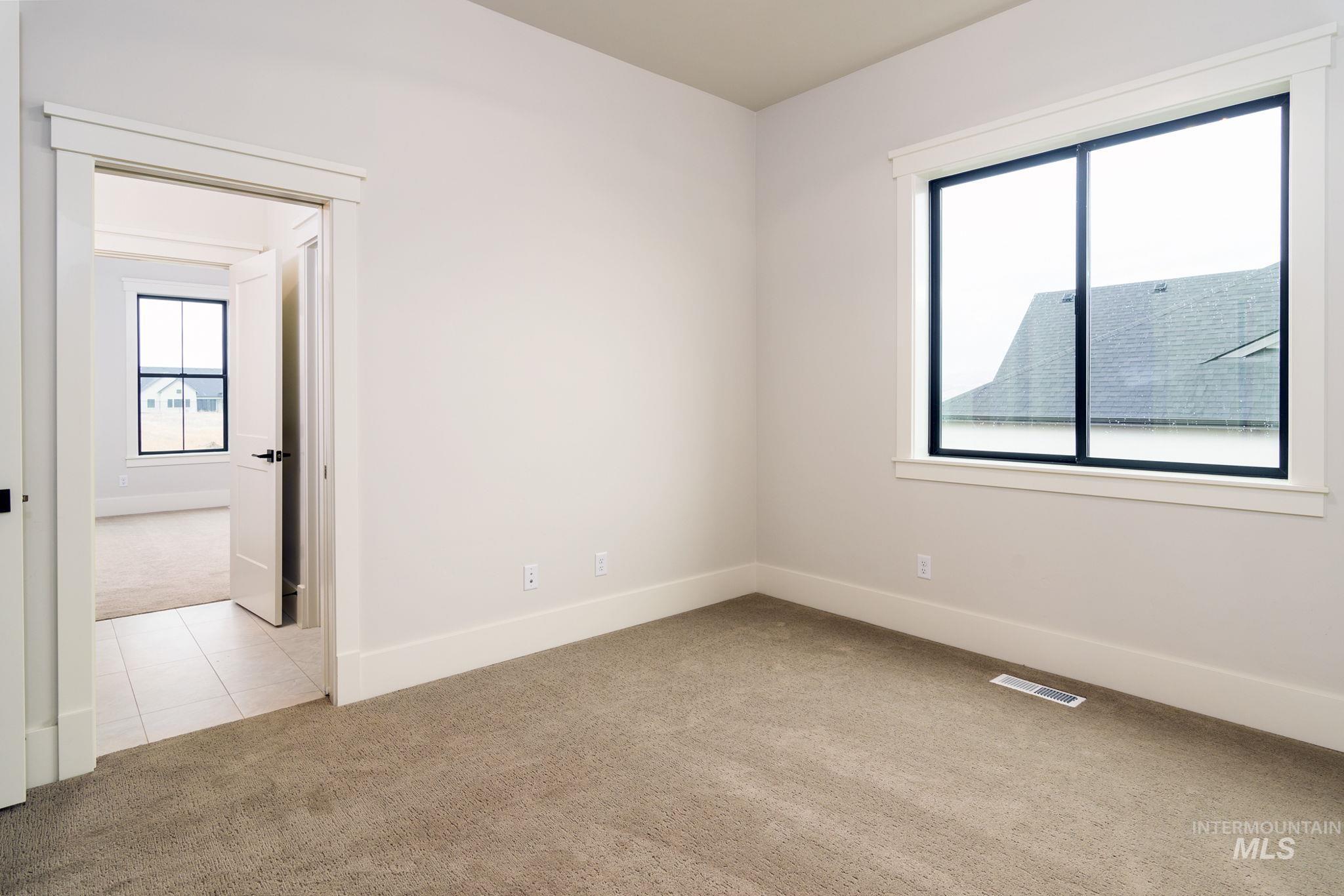 6828 S Krakauer Place, Meridian, Idaho 83642, 4 Bedrooms, 3.5 Bathrooms, Residential For Sale, Price $1,199,777,MLS 98974095