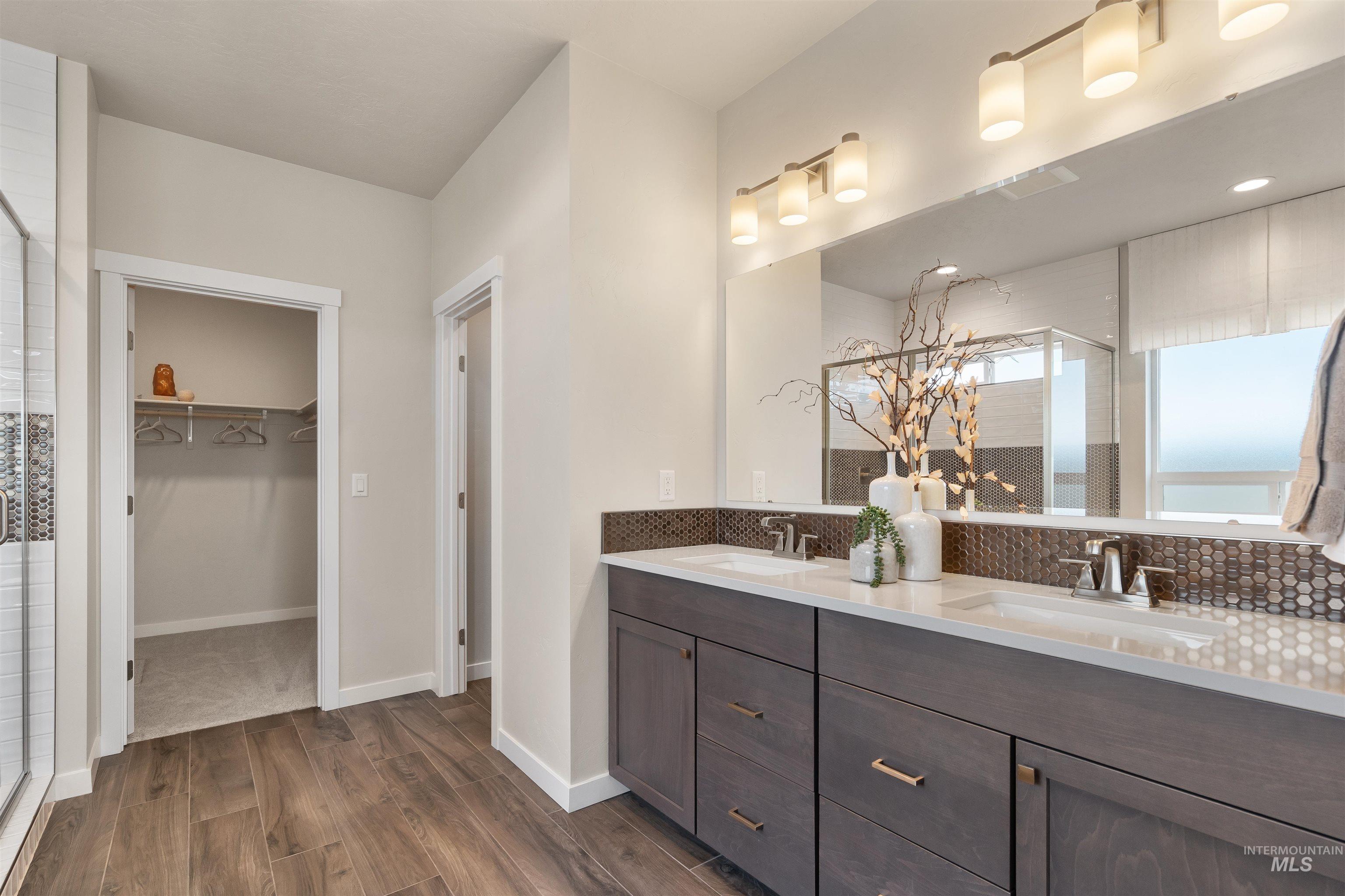 7795 E Meriwether Dr, Nampa, Idaho 83687, 4 Bedrooms, 3.5 Bathrooms, Residential For Sale, Price $539,990,MLS 98974097