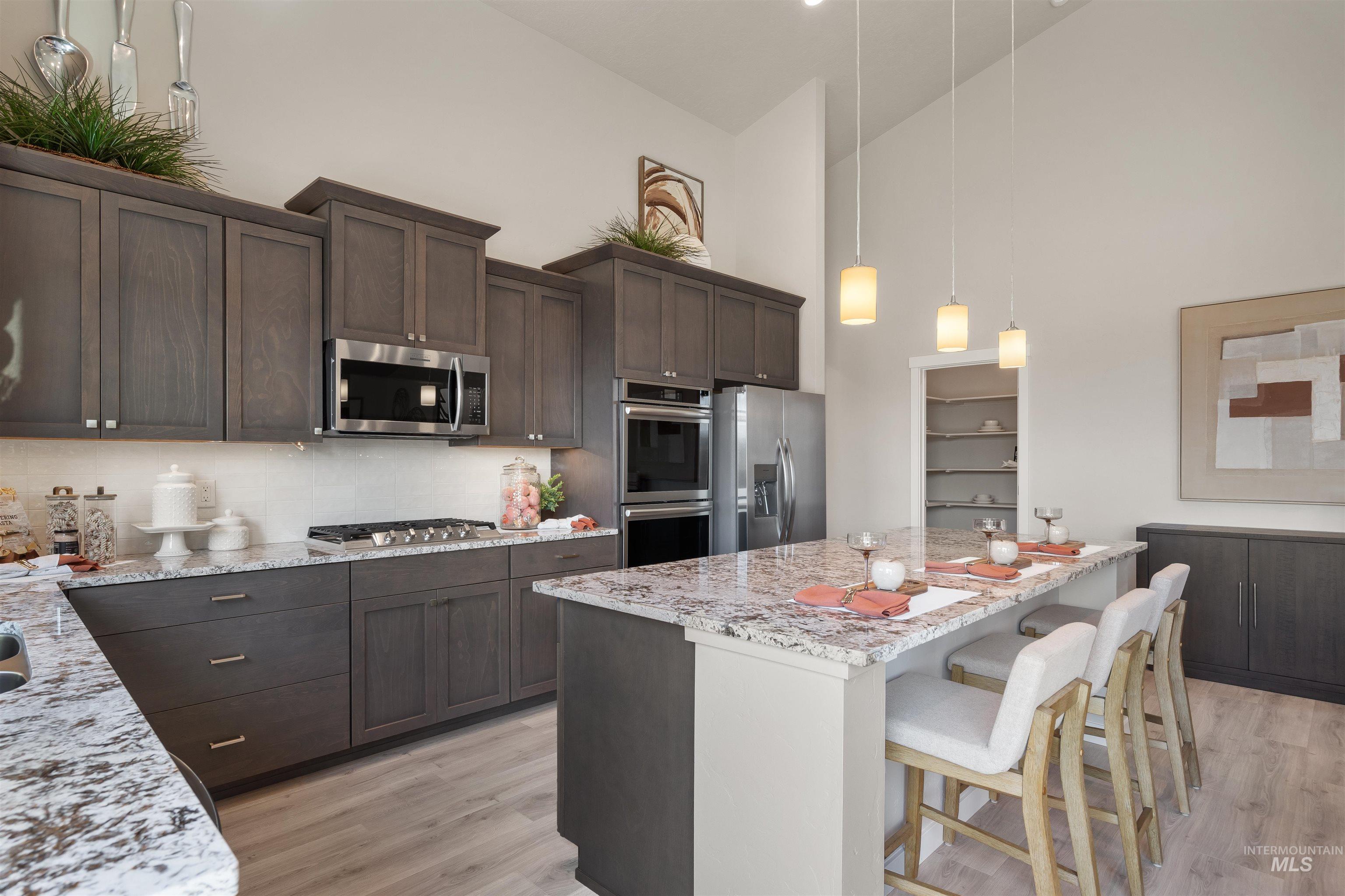 7795 E Meriwether Dr, Nampa, Idaho 83687, 4 Bedrooms, 3.5 Bathrooms, Residential For Sale, Price $539,990,MLS 98974097