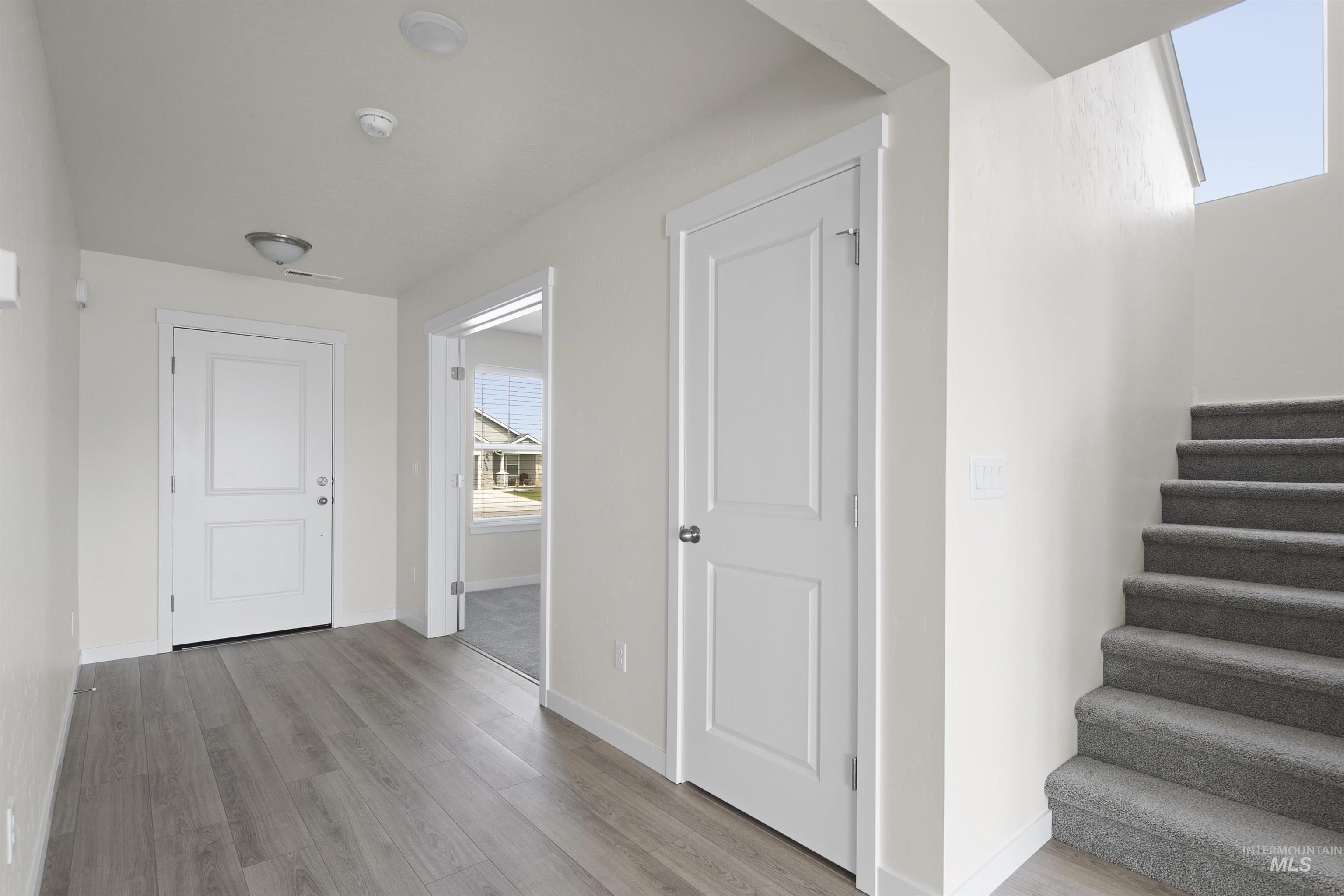 7807 E Meriwether Dr, Nampa, Idaho 83687, 4 Bedrooms, 2.5 Bathrooms, Residential For Sale, Price $519,990,MLS 98974100