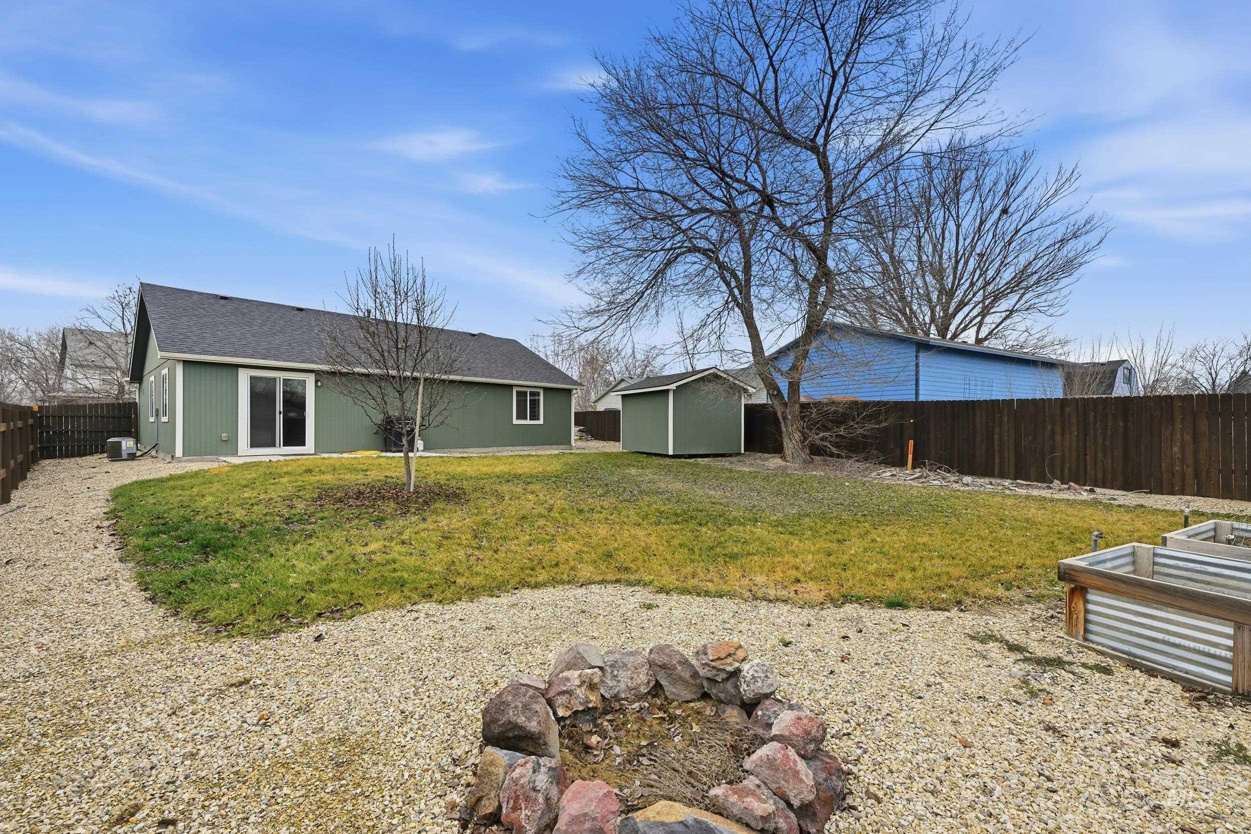 1218 S 19th St, Nampa, Idaho 83686, 3 Bedrooms, 2 Bathrooms, Residential For Sale, Price $407,000,MLS 98974106