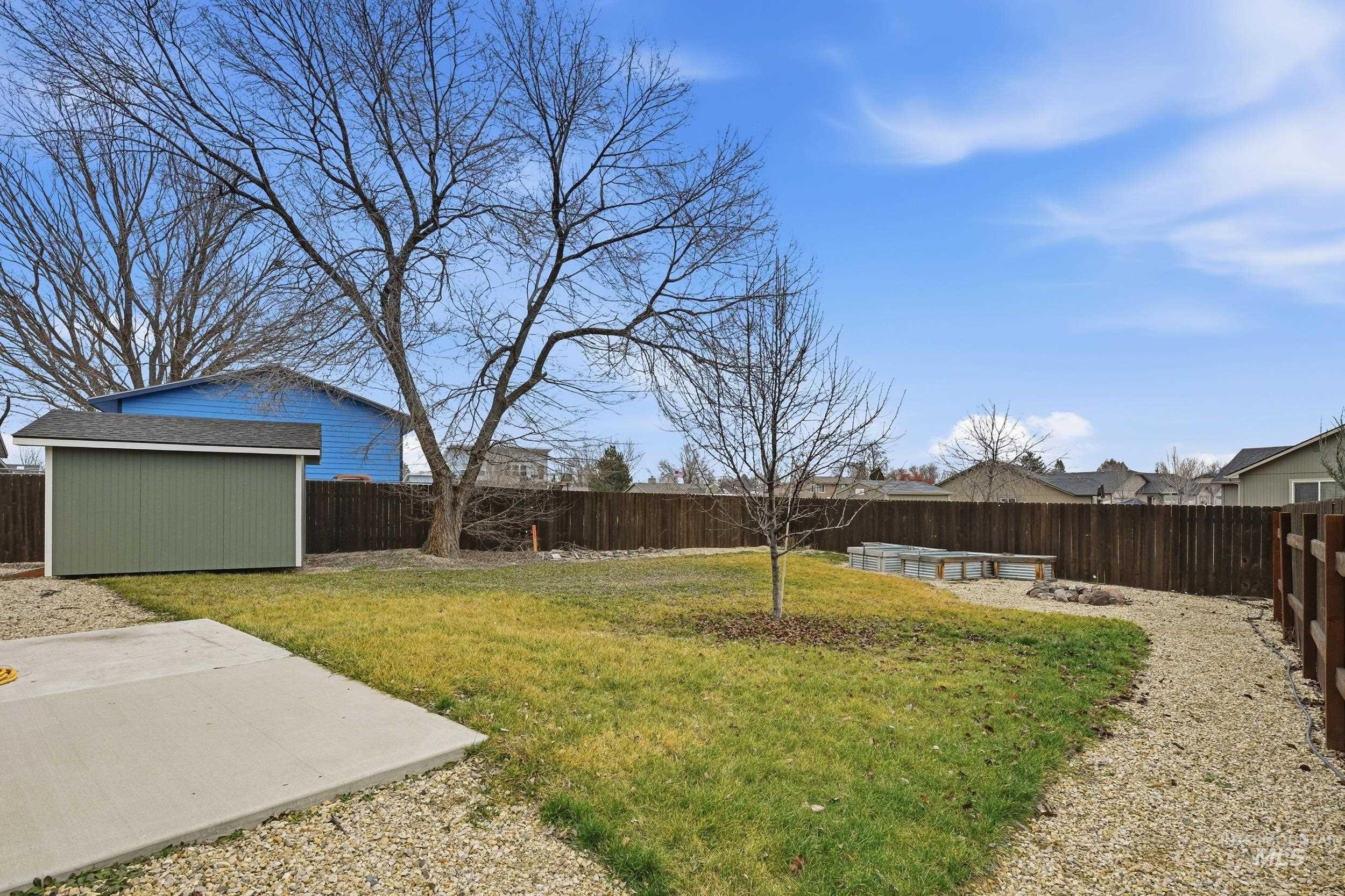 1218 S 19th St, Nampa, Idaho 83686, 3 Bedrooms, 2 Bathrooms, Residential For Sale, Price $407,000,MLS 98974106