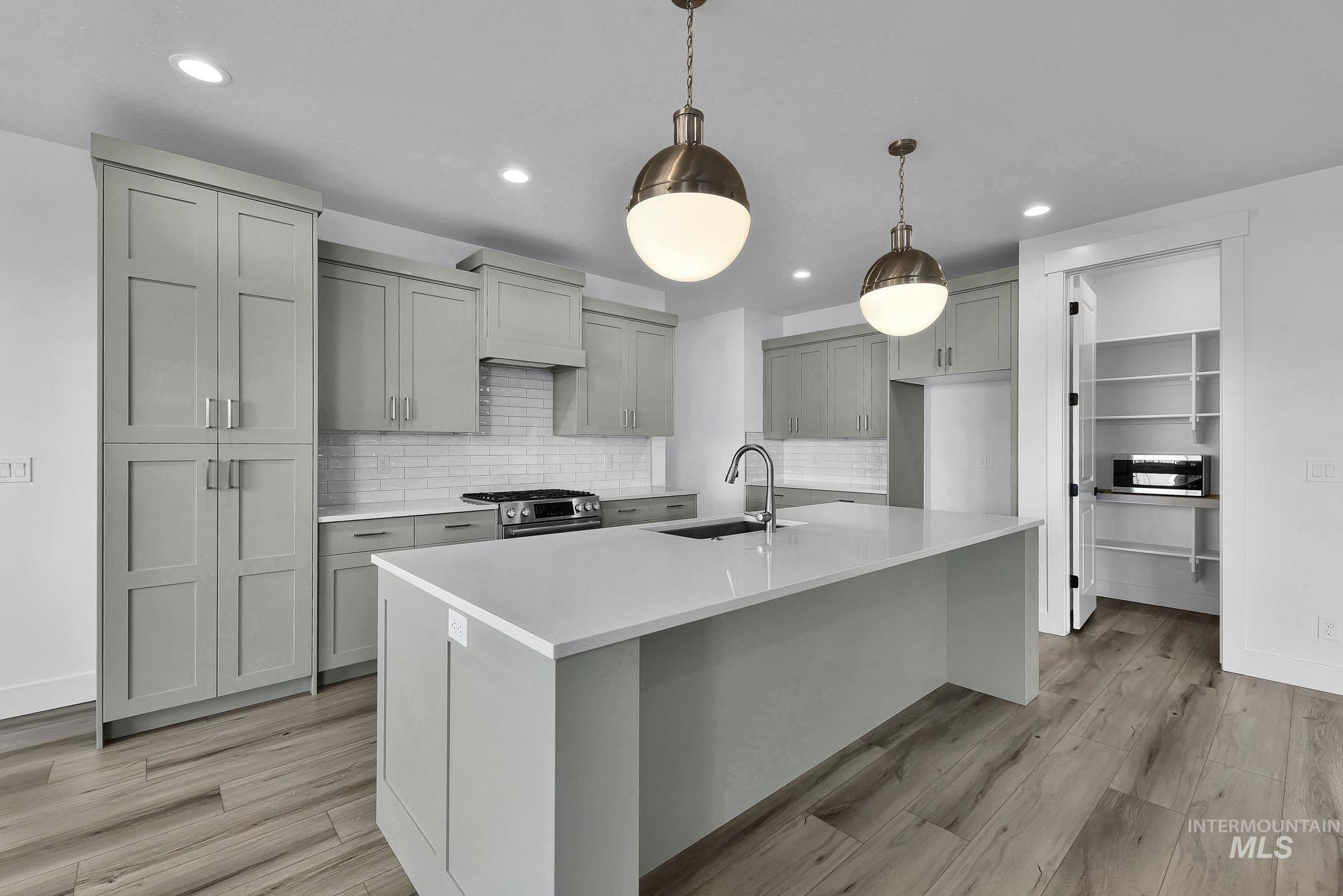 10426 Loneleaf, Nampa, Idaho 83687, 3 Bedrooms, 2 Bathrooms, Residential For Sale, Price $524,900, 98974111